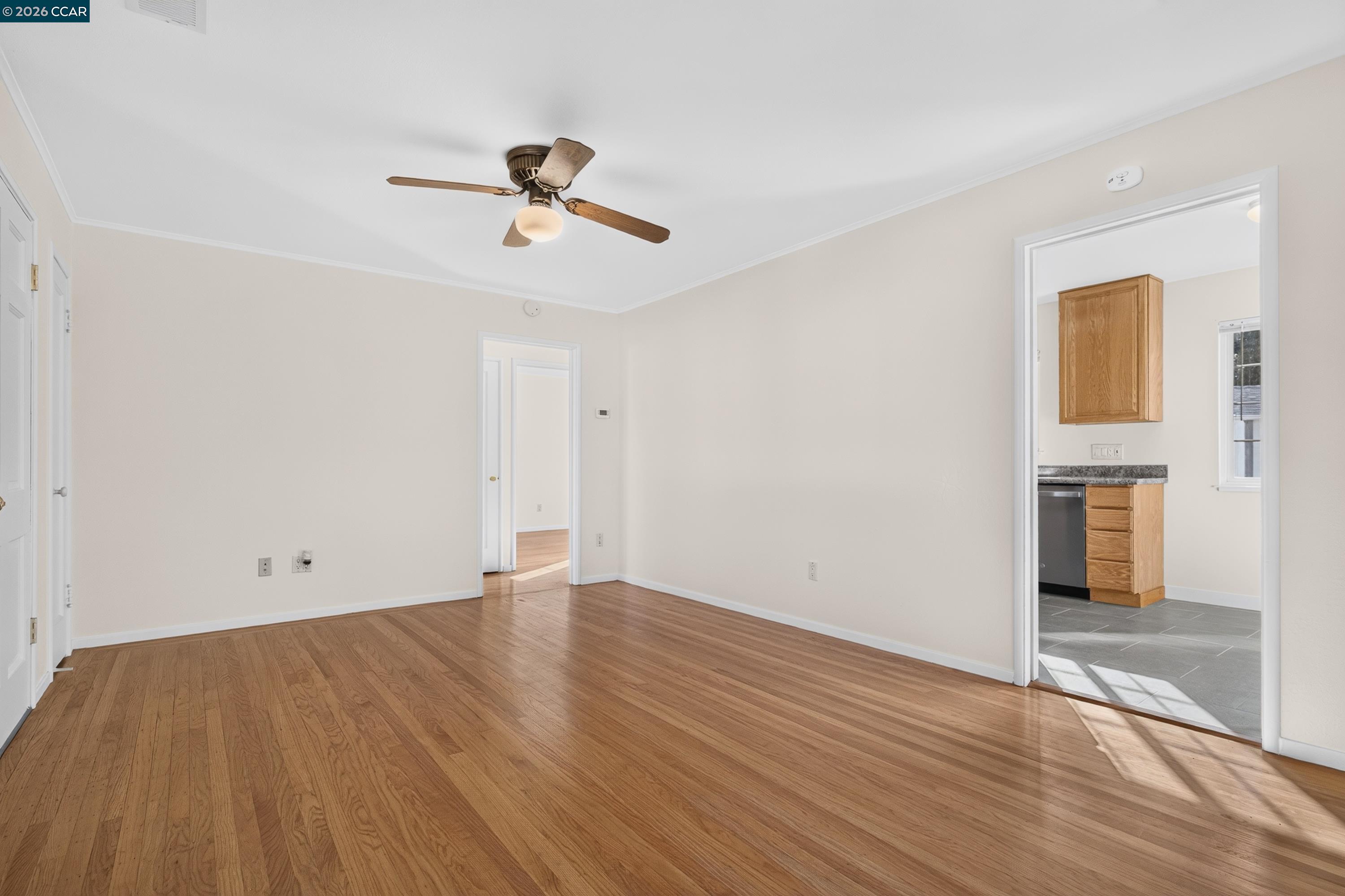 831 Fulton Way