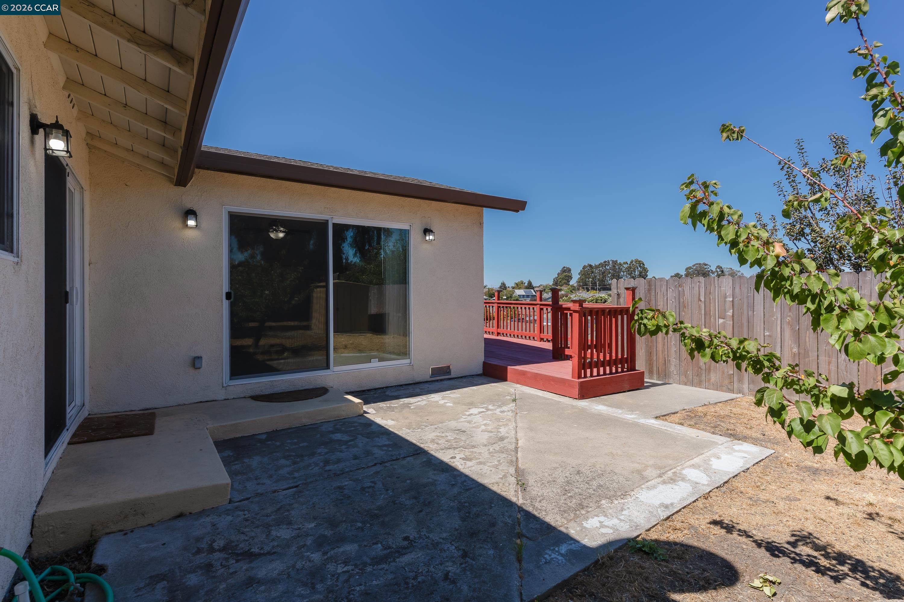 2416 Ohatch Dr