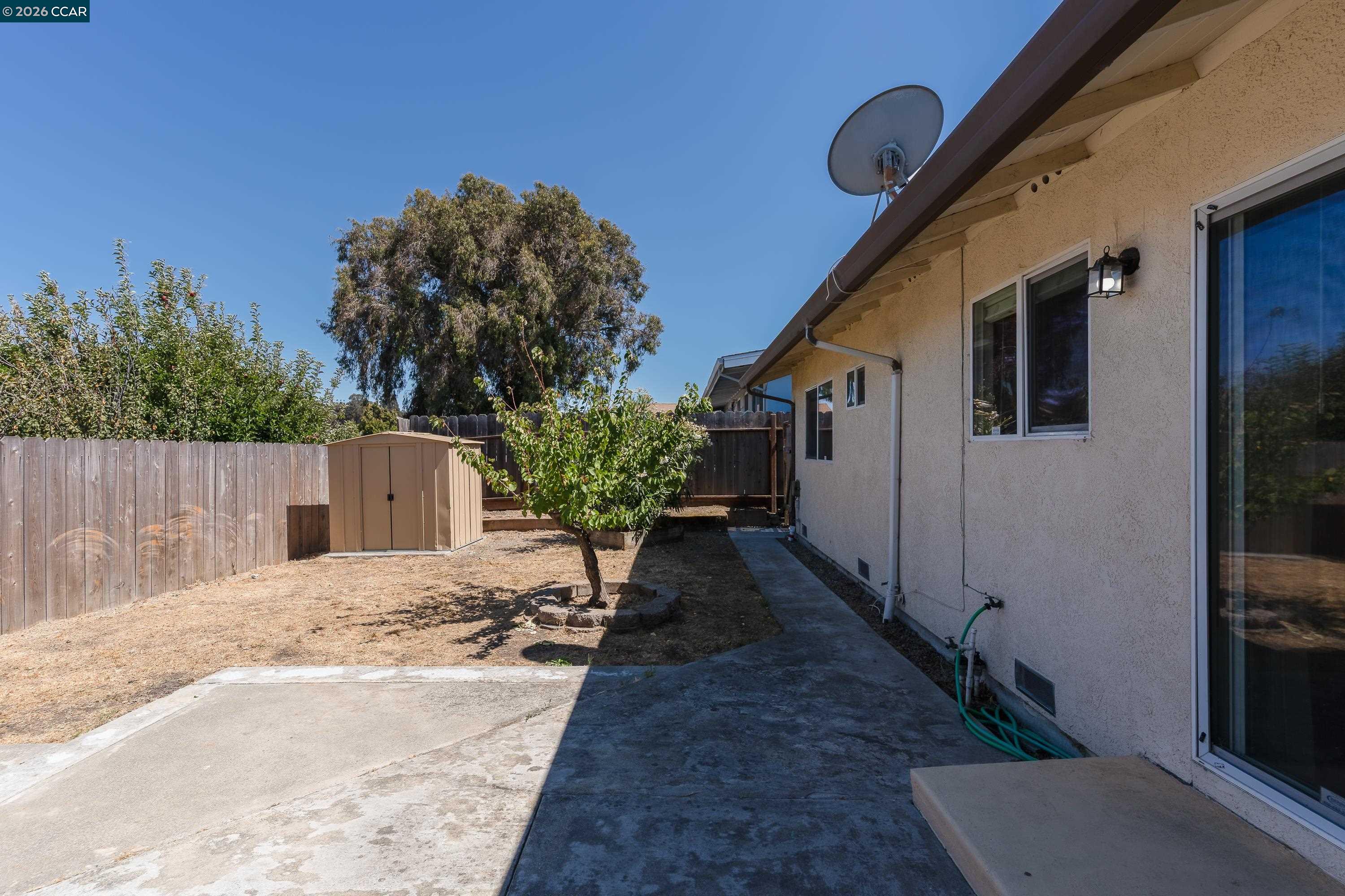 2416 Ohatch Dr