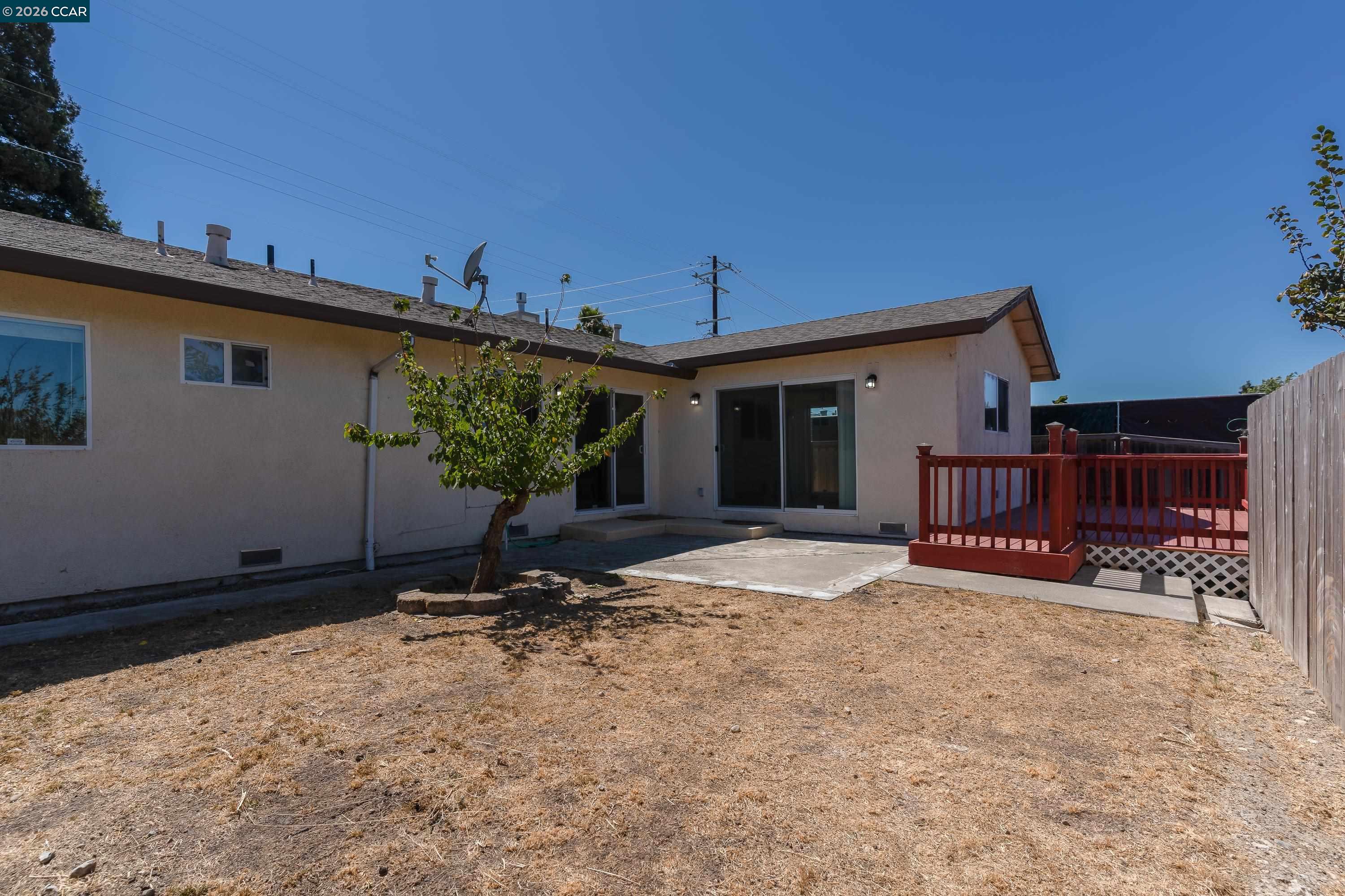 2416 Ohatch Dr