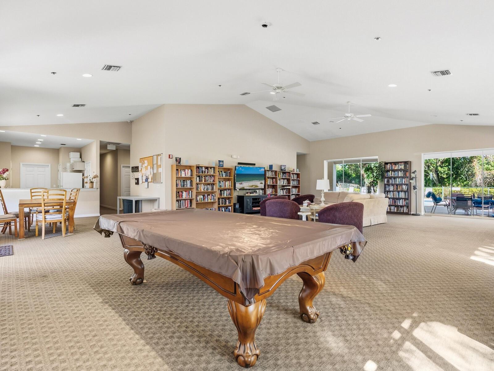 412 OAK HERITAGE DR