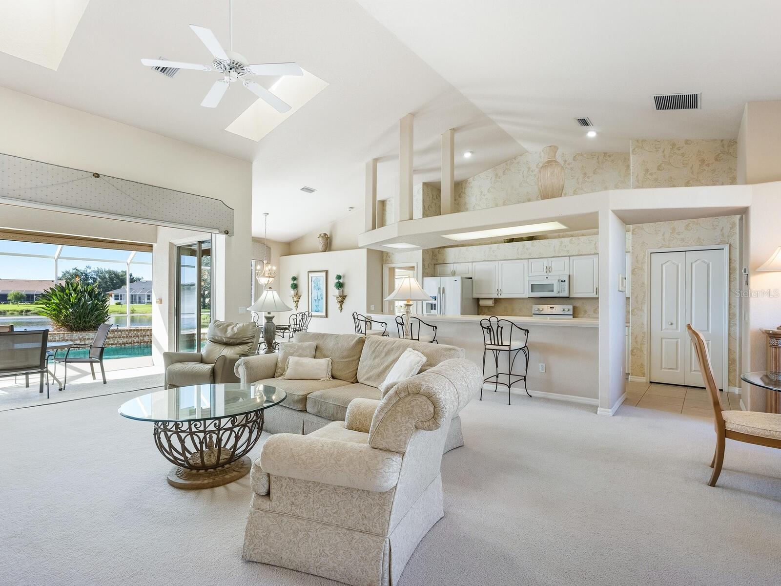 412 OAK HERITAGE DR