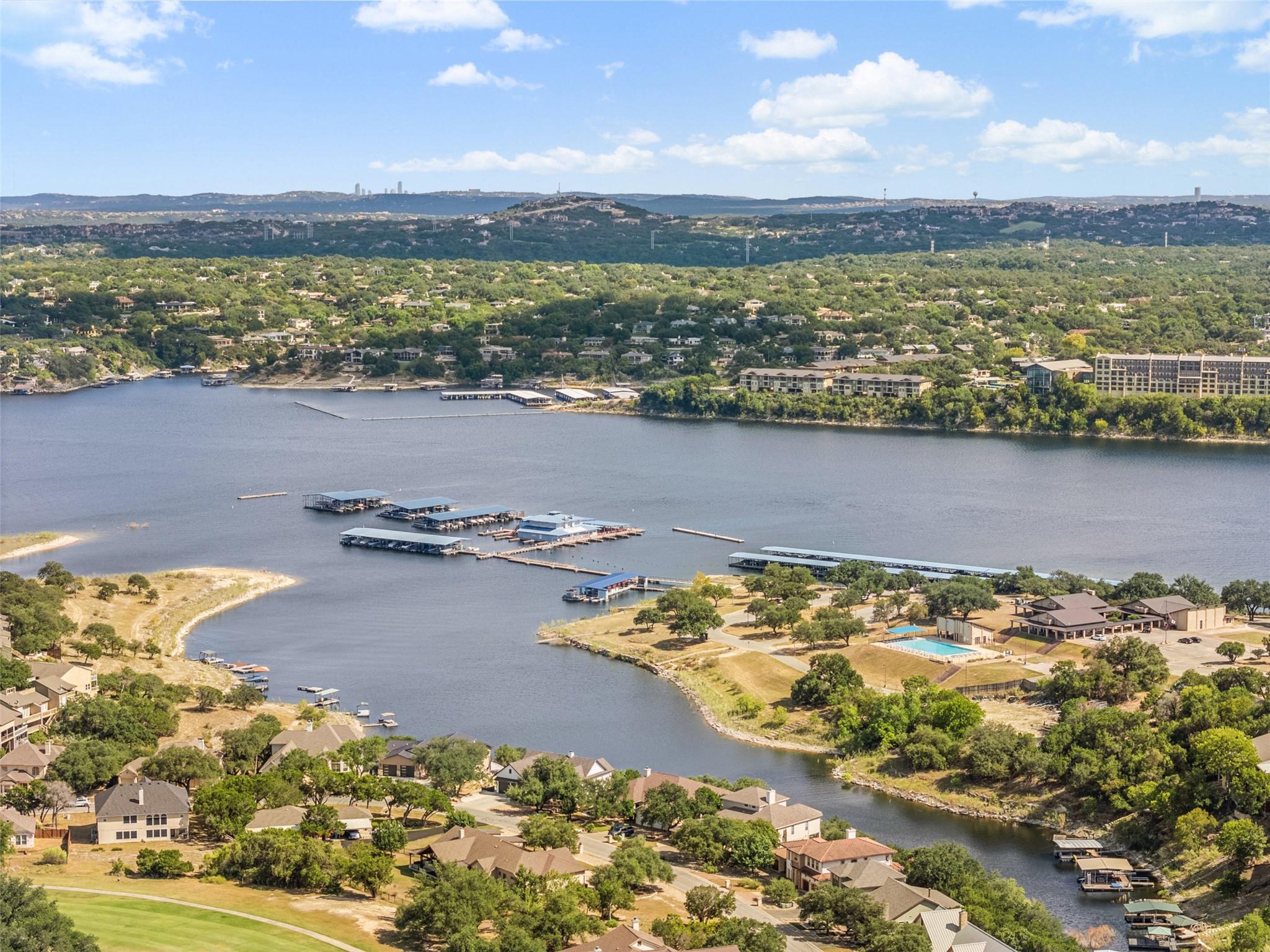 316 Lakefront DR