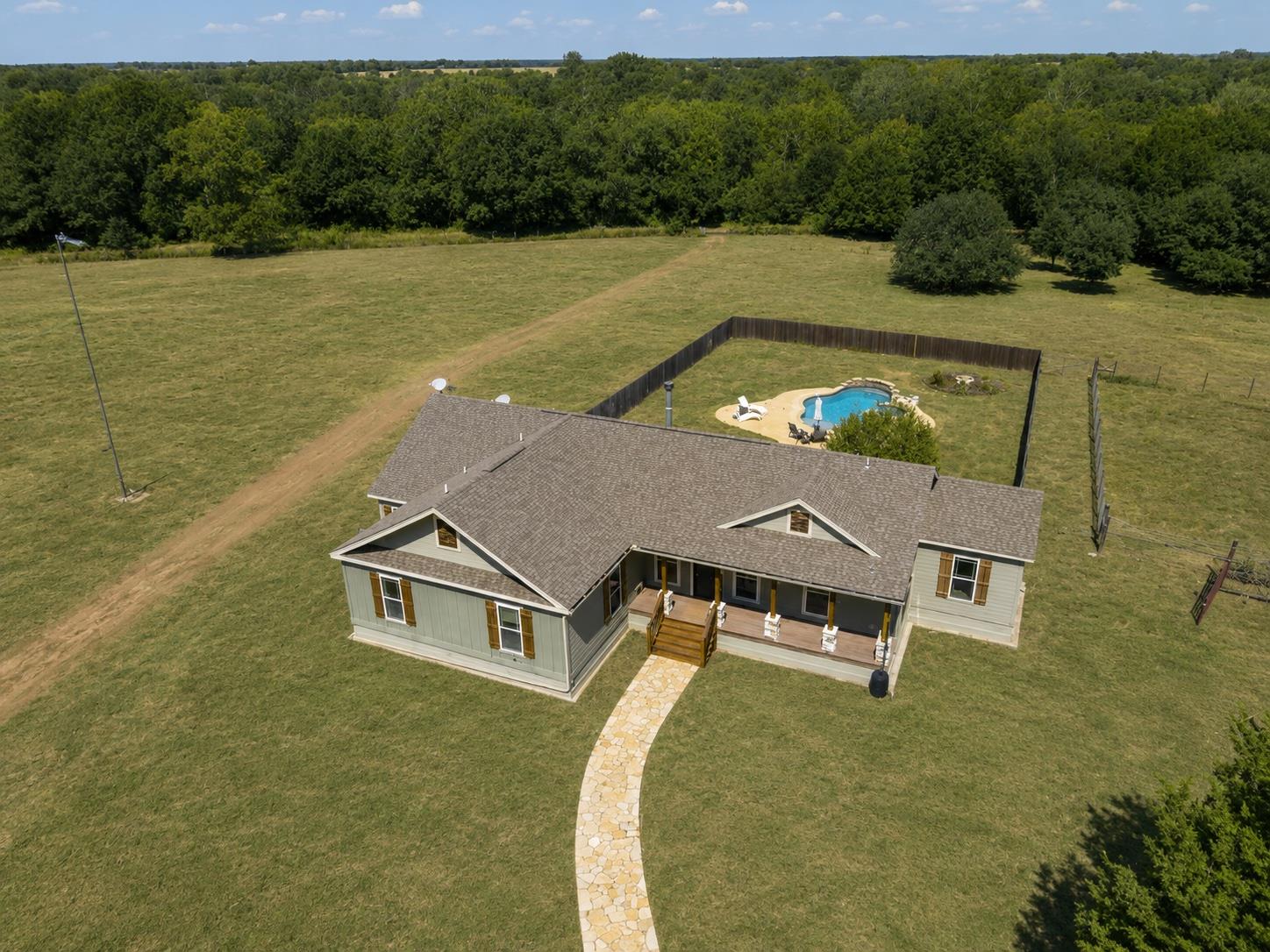 3995 COUNTY ROAD 405