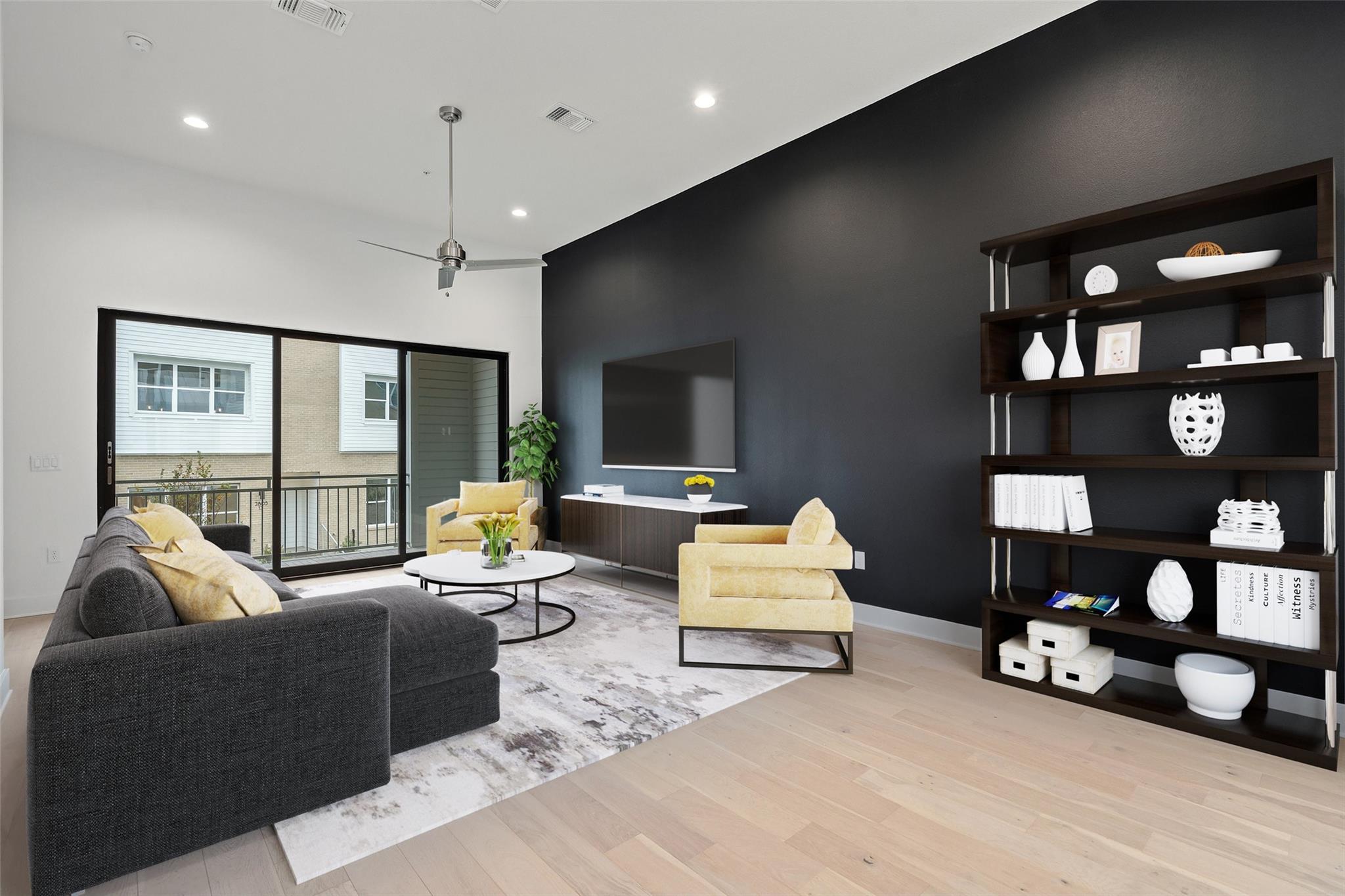 2805 McCurdy ST # 3