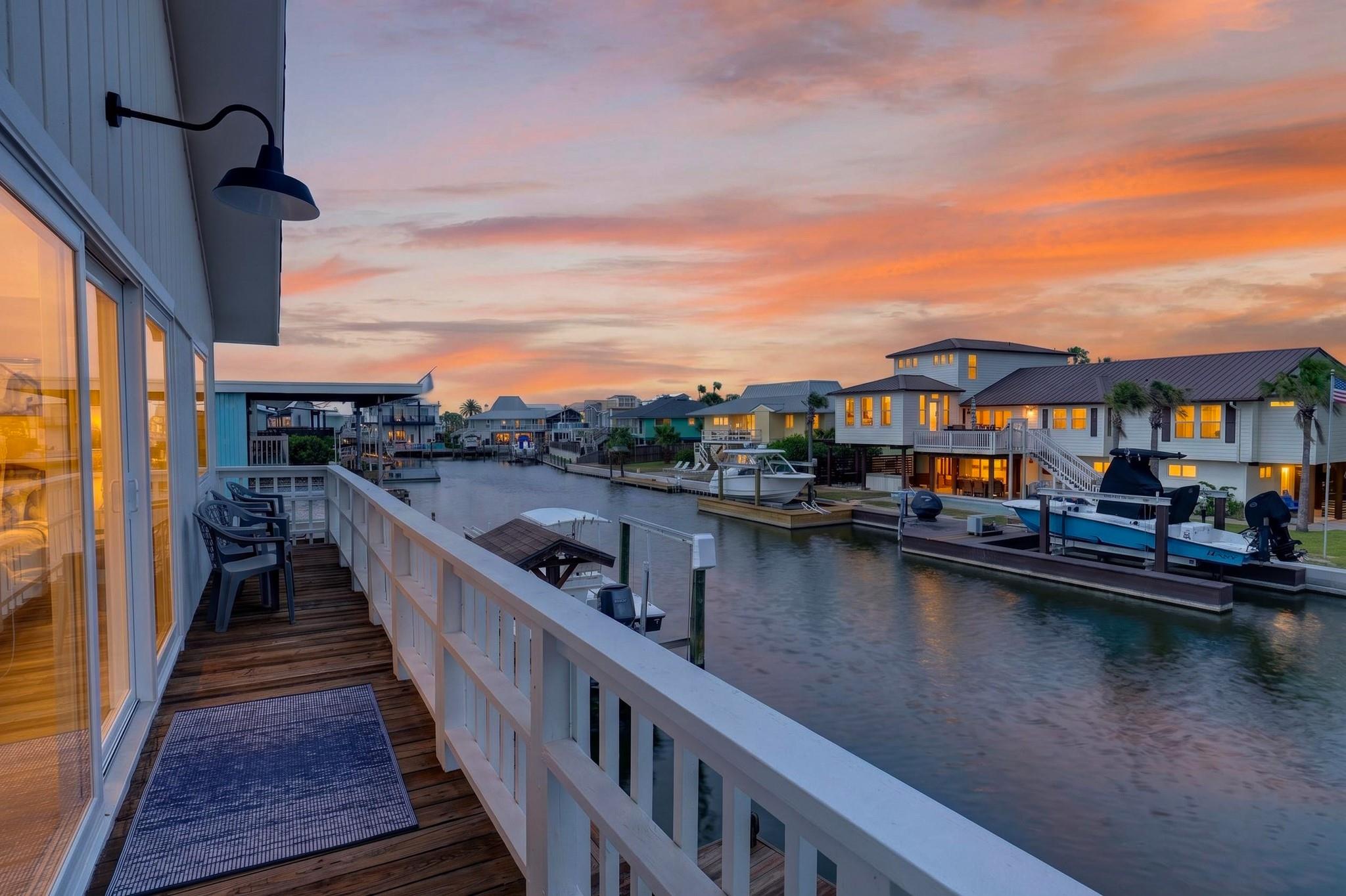 1881 Bay Shore DR