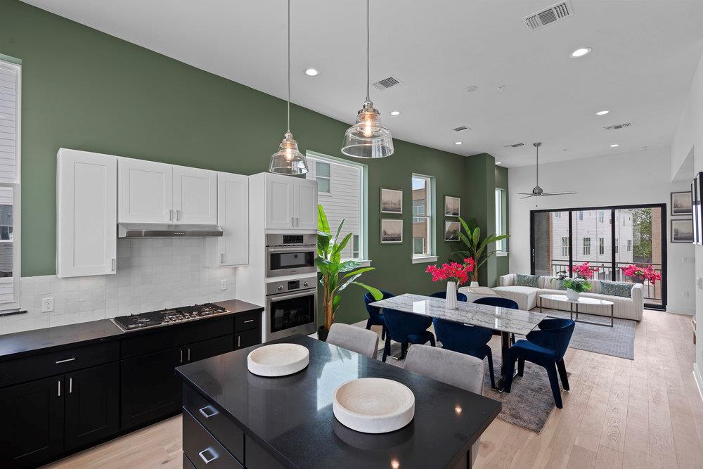 2805 McCurdy ST # 10