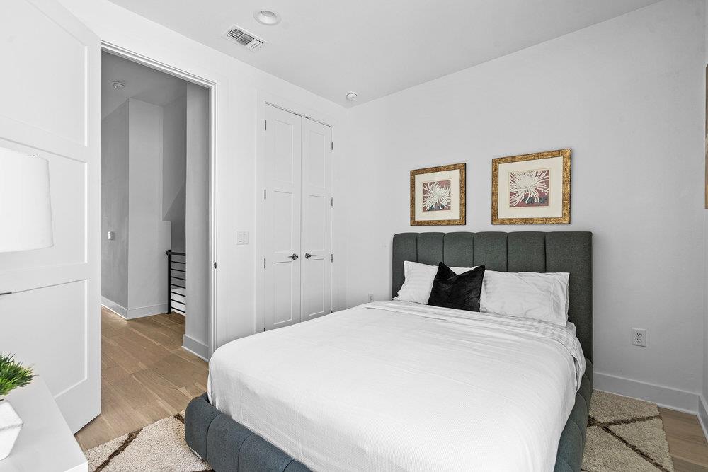 2805 McCurdy ST # 10