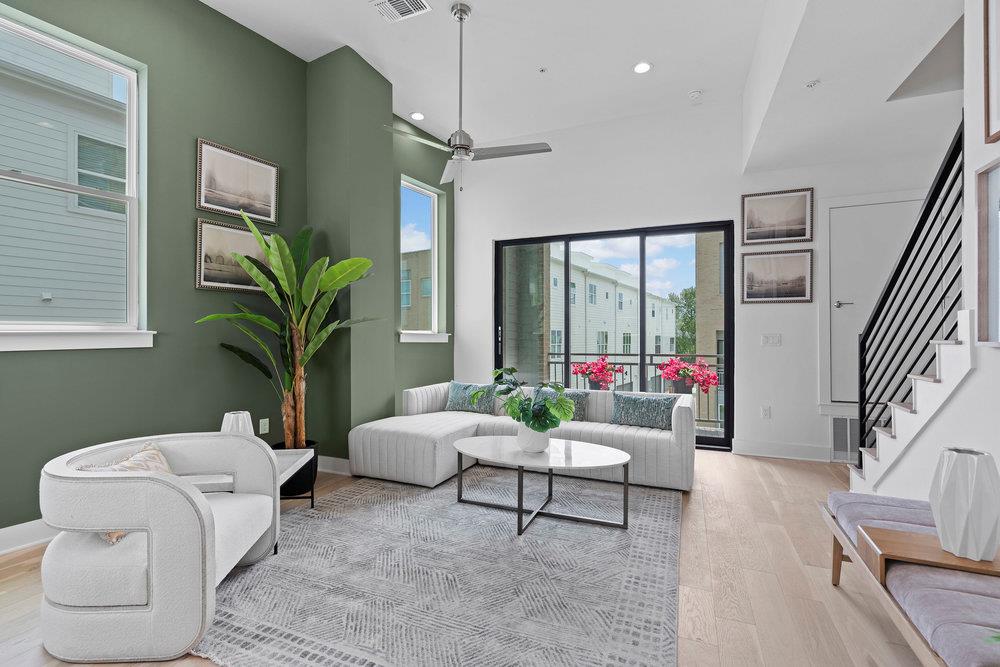 2805 McCurdy ST # 10