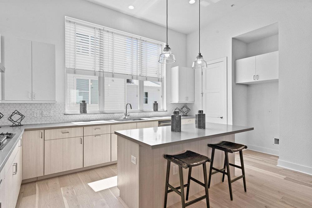 2805 McCurdy ST # 3