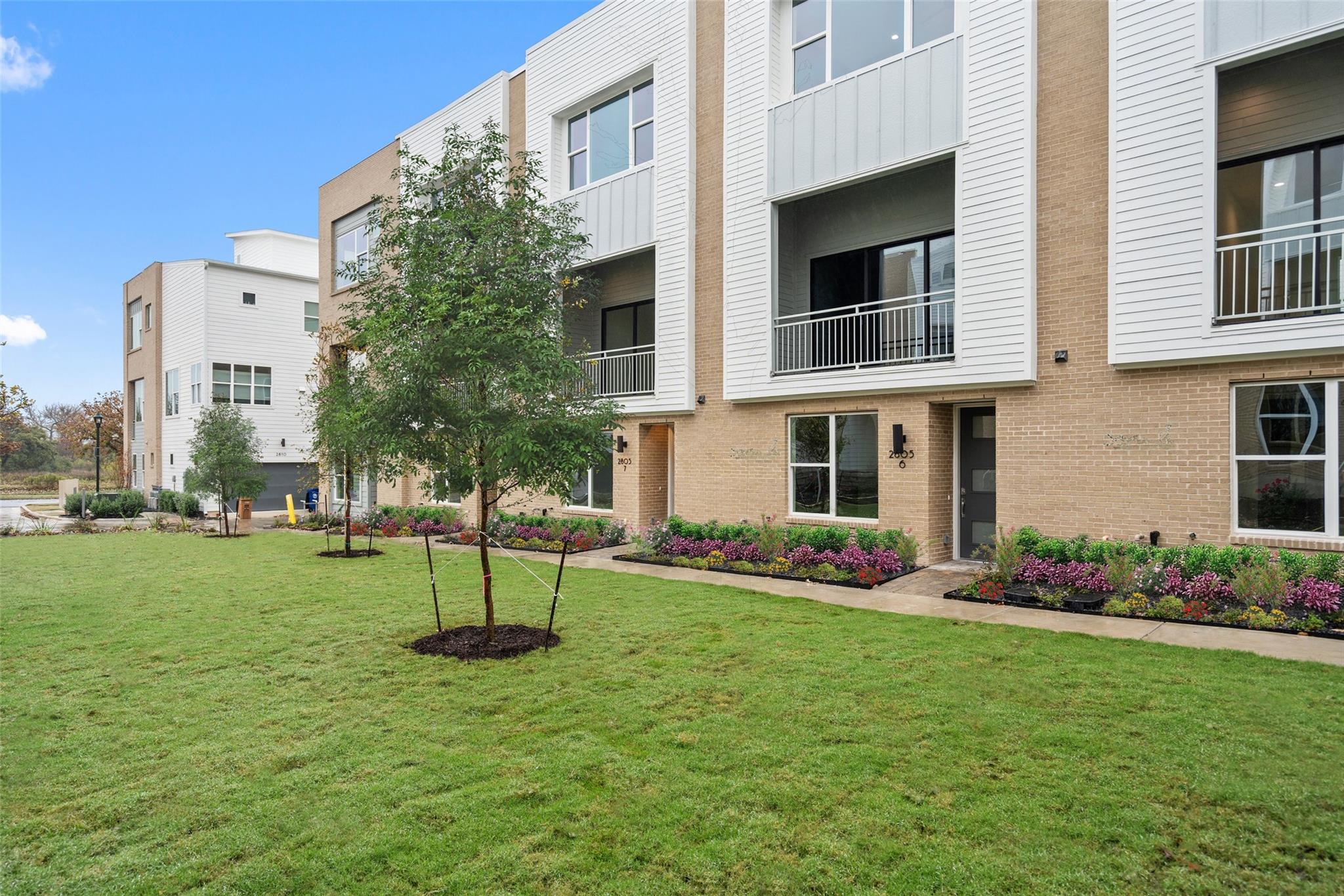 2805 McCurdy ST # 6