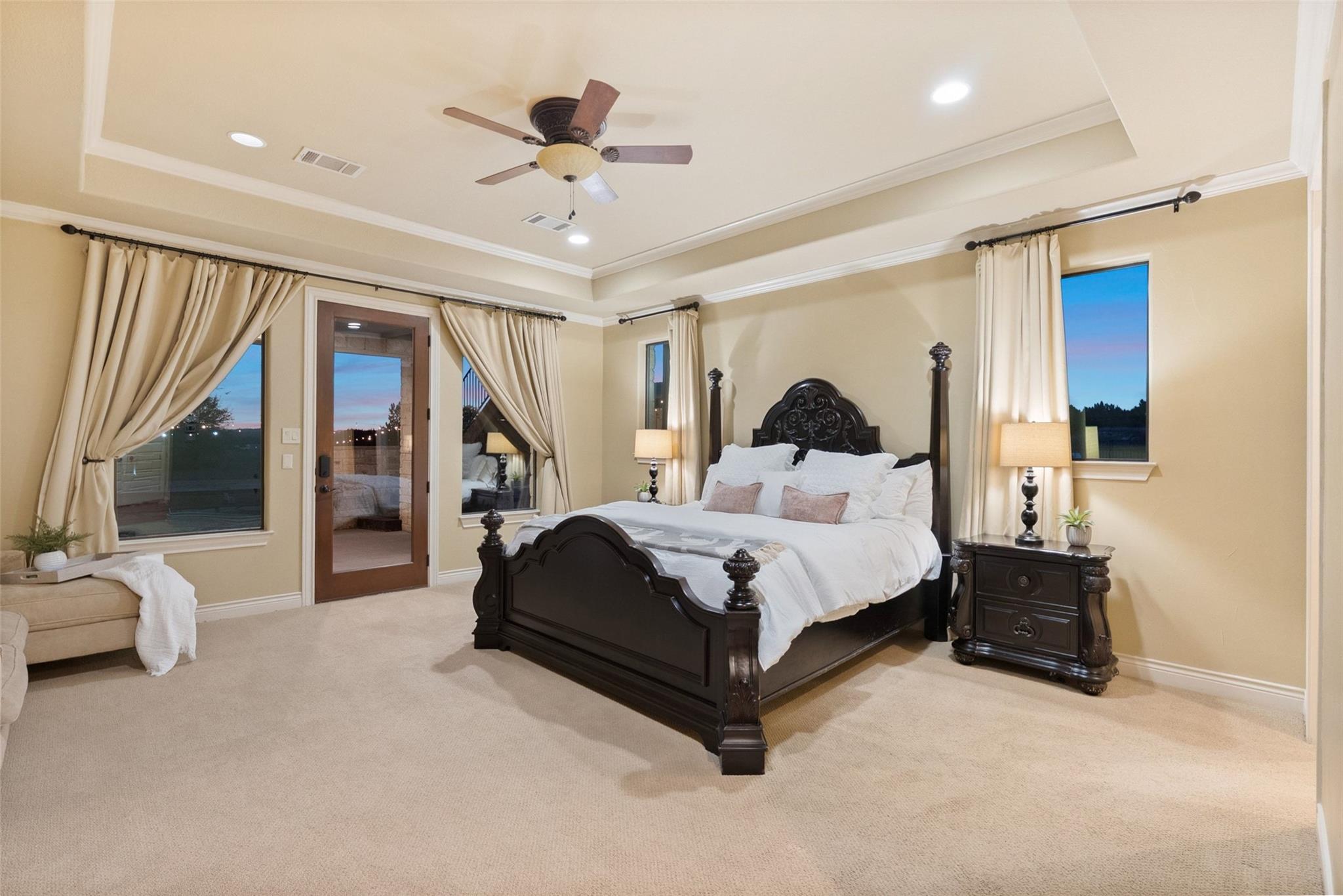 Cricket Hill Ranch Estate on Creek Rd