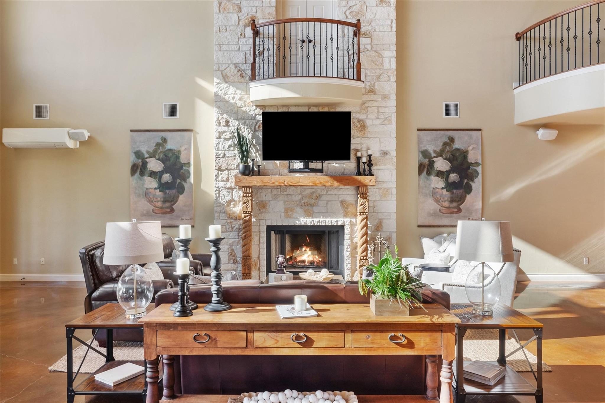 Cricket Hill Ranch Estate on Creek Rd