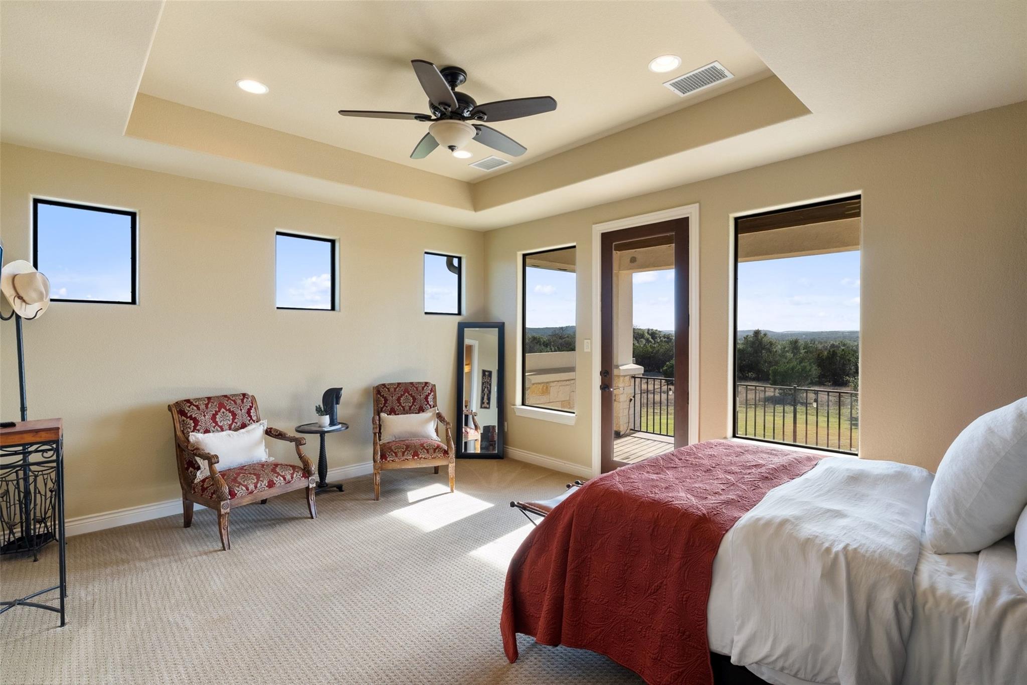 Cricket Hill Ranch Estate on Creek Rd