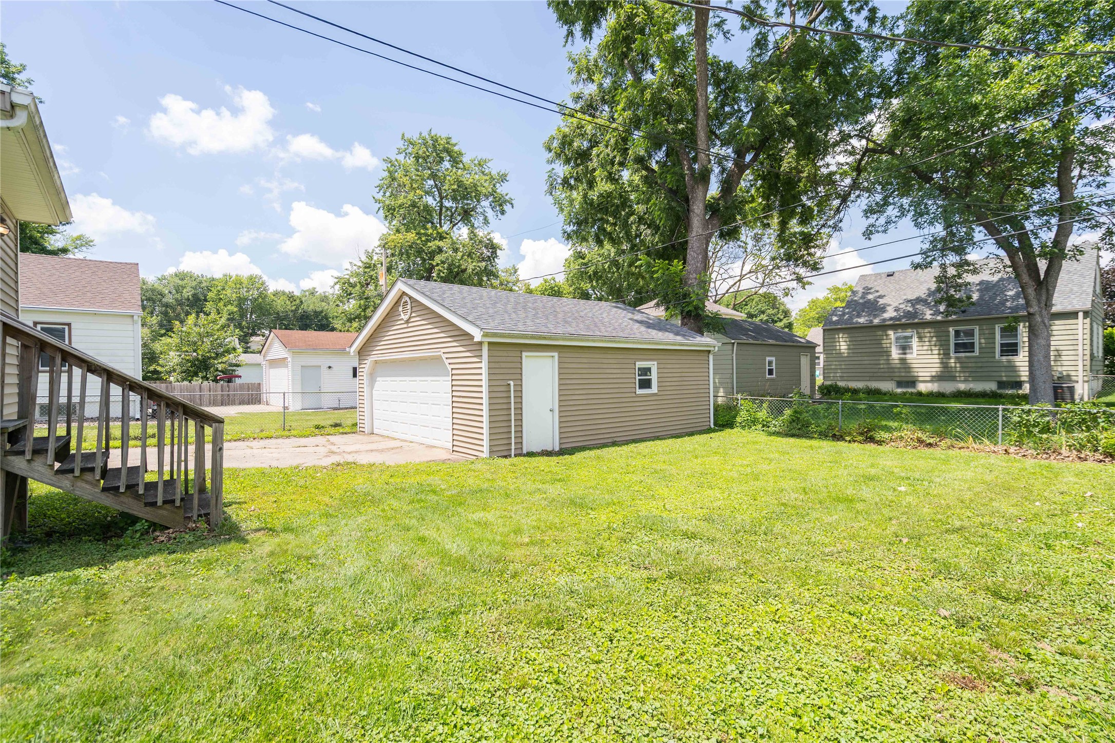 301 Hillside Avenue