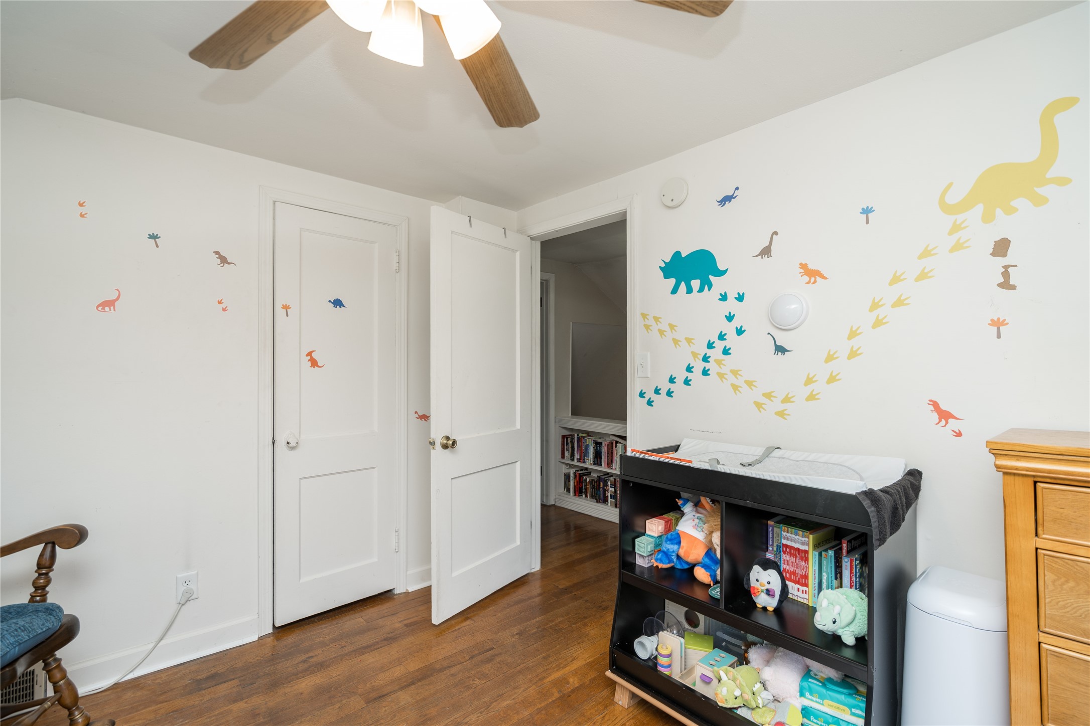 301 Hillside Avenue