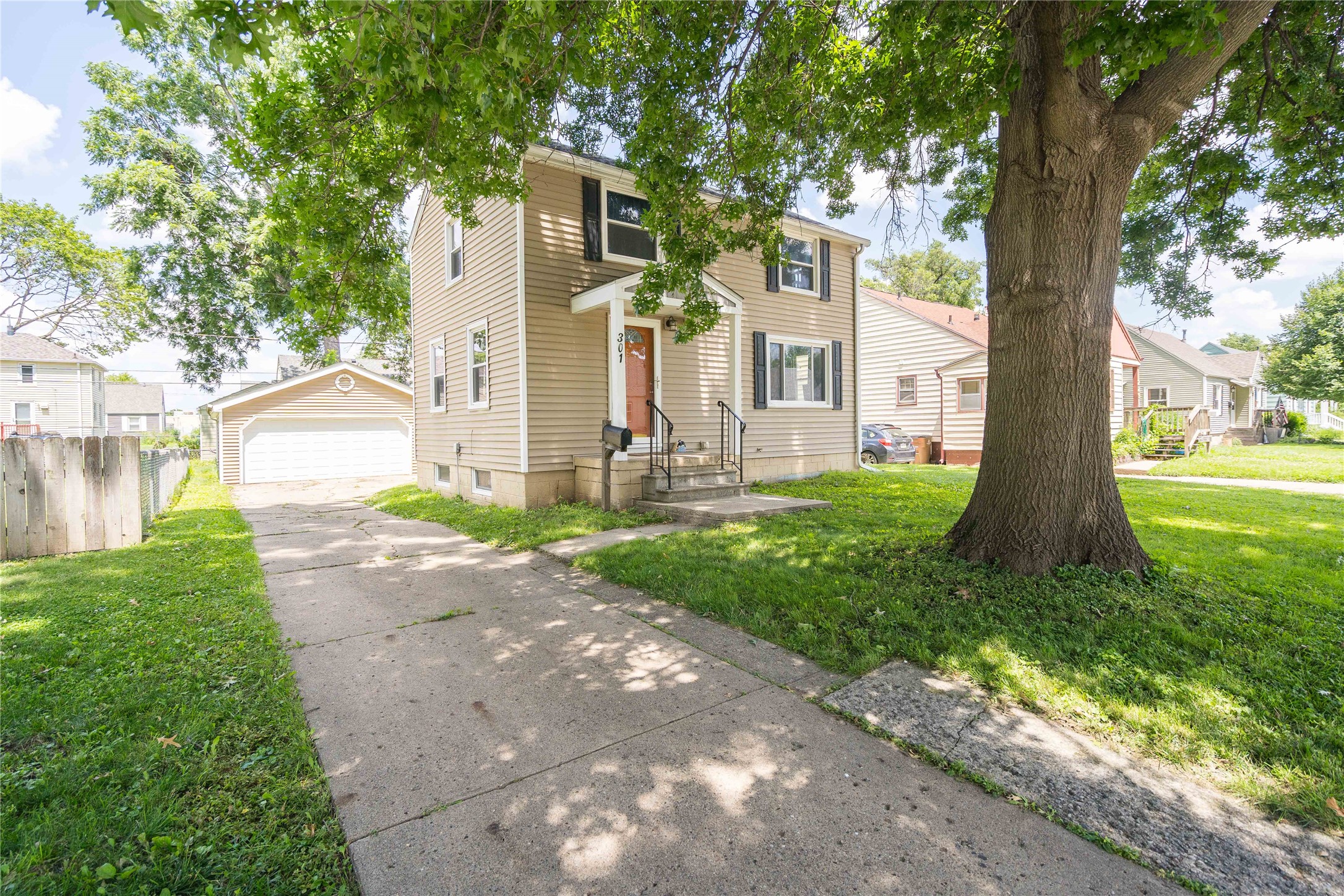 301 Hillside Avenue
