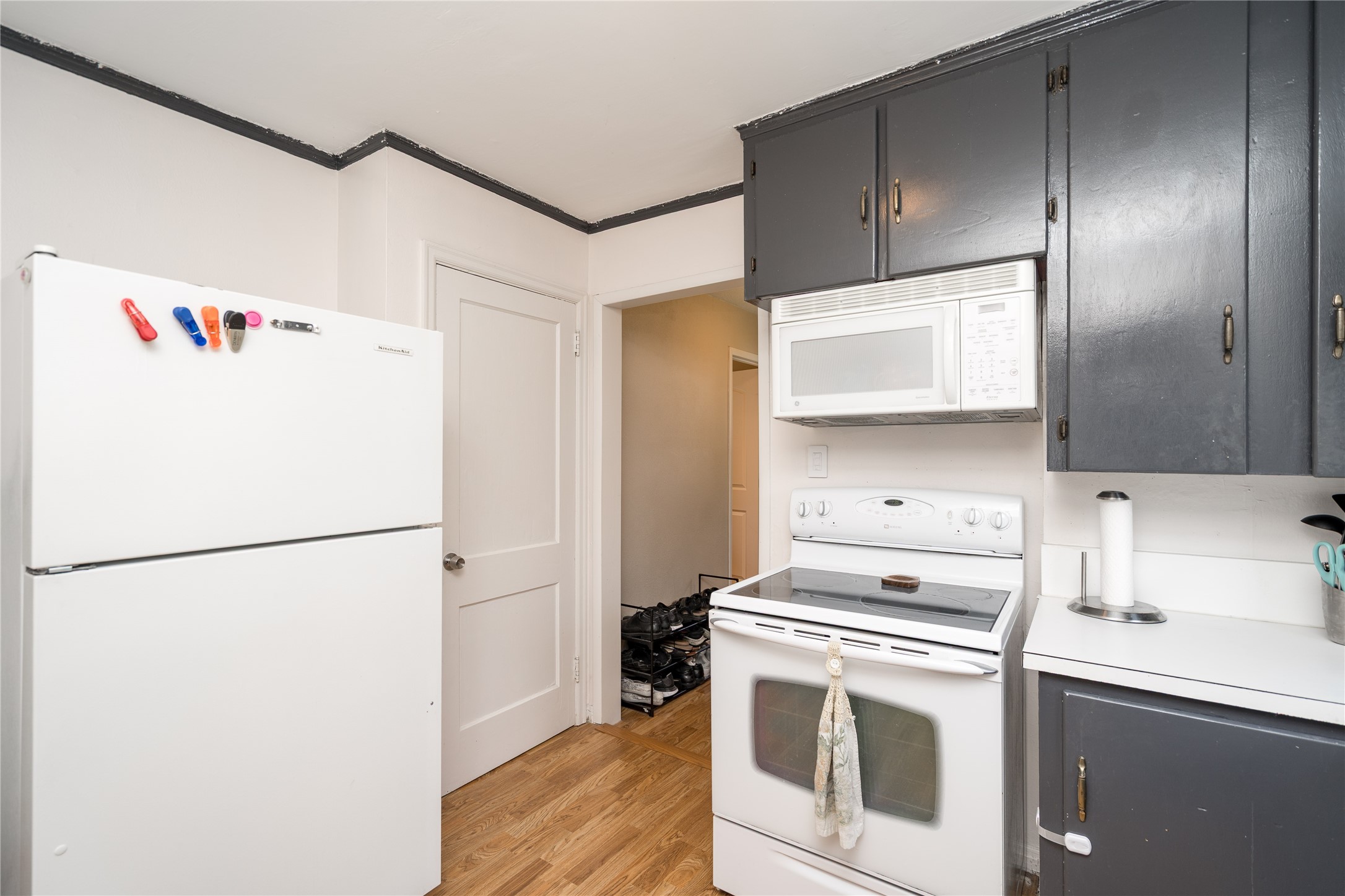 301 Hillside Avenue