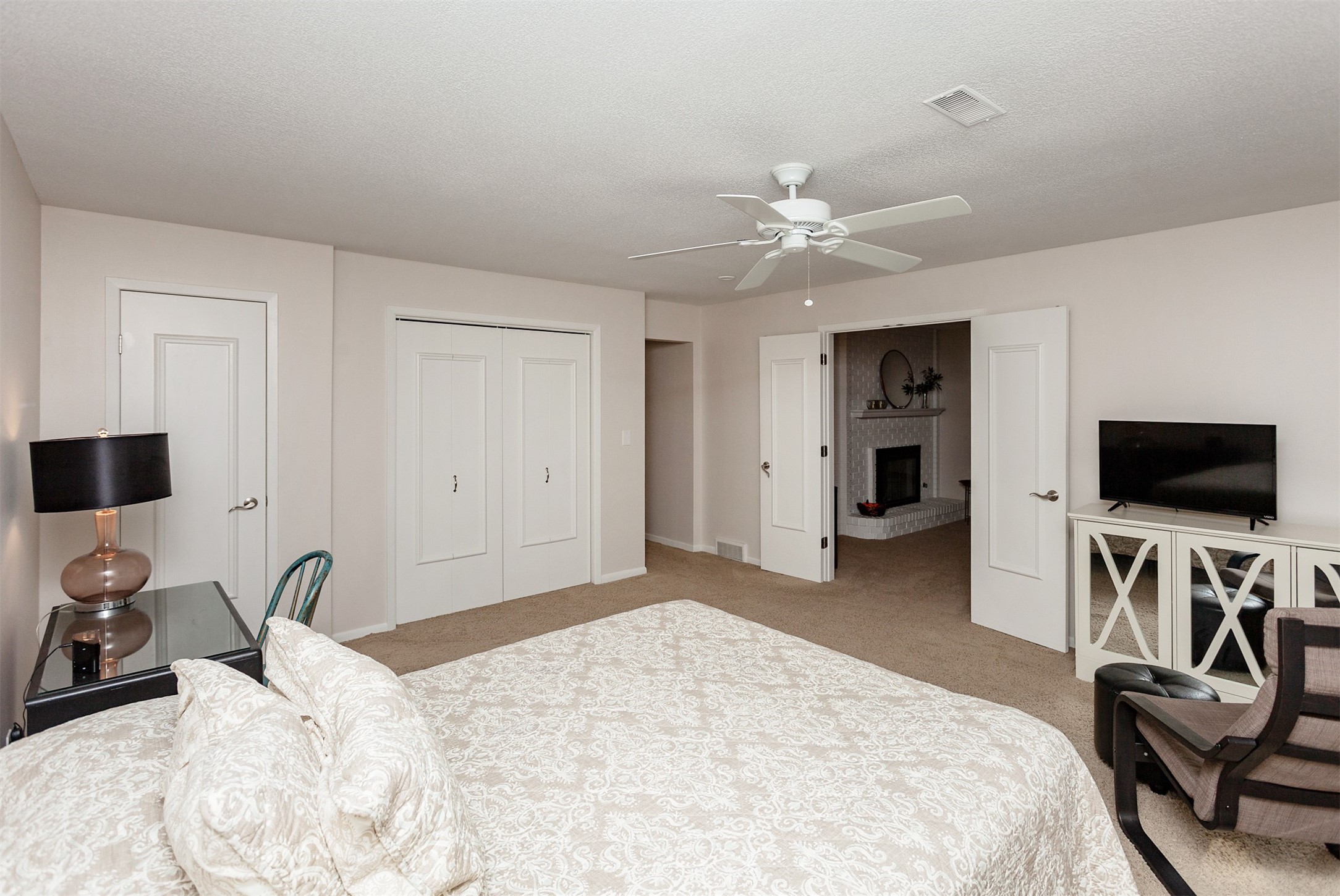 4323 Grand Avenue 216