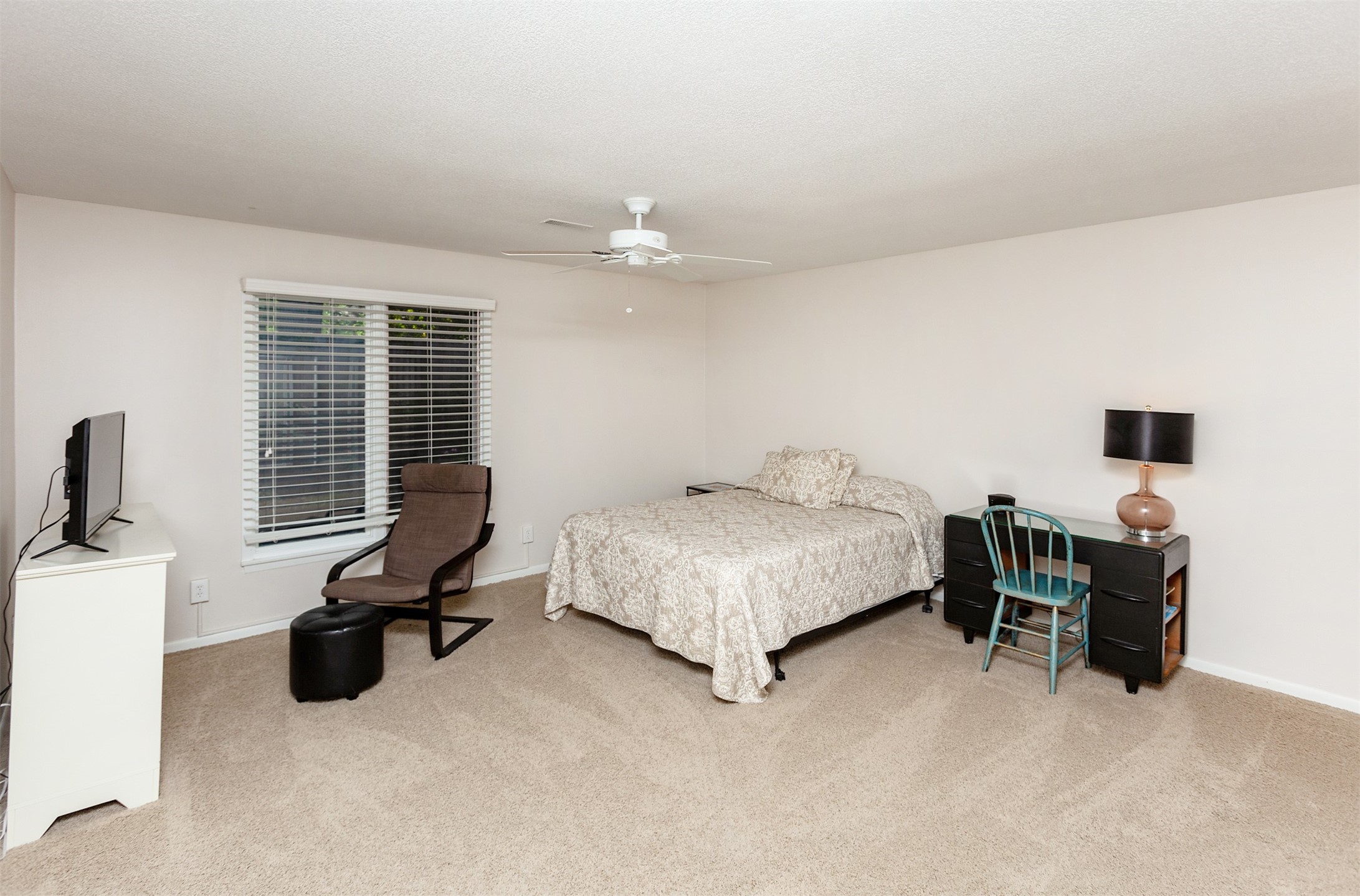 4323 Grand Avenue 216