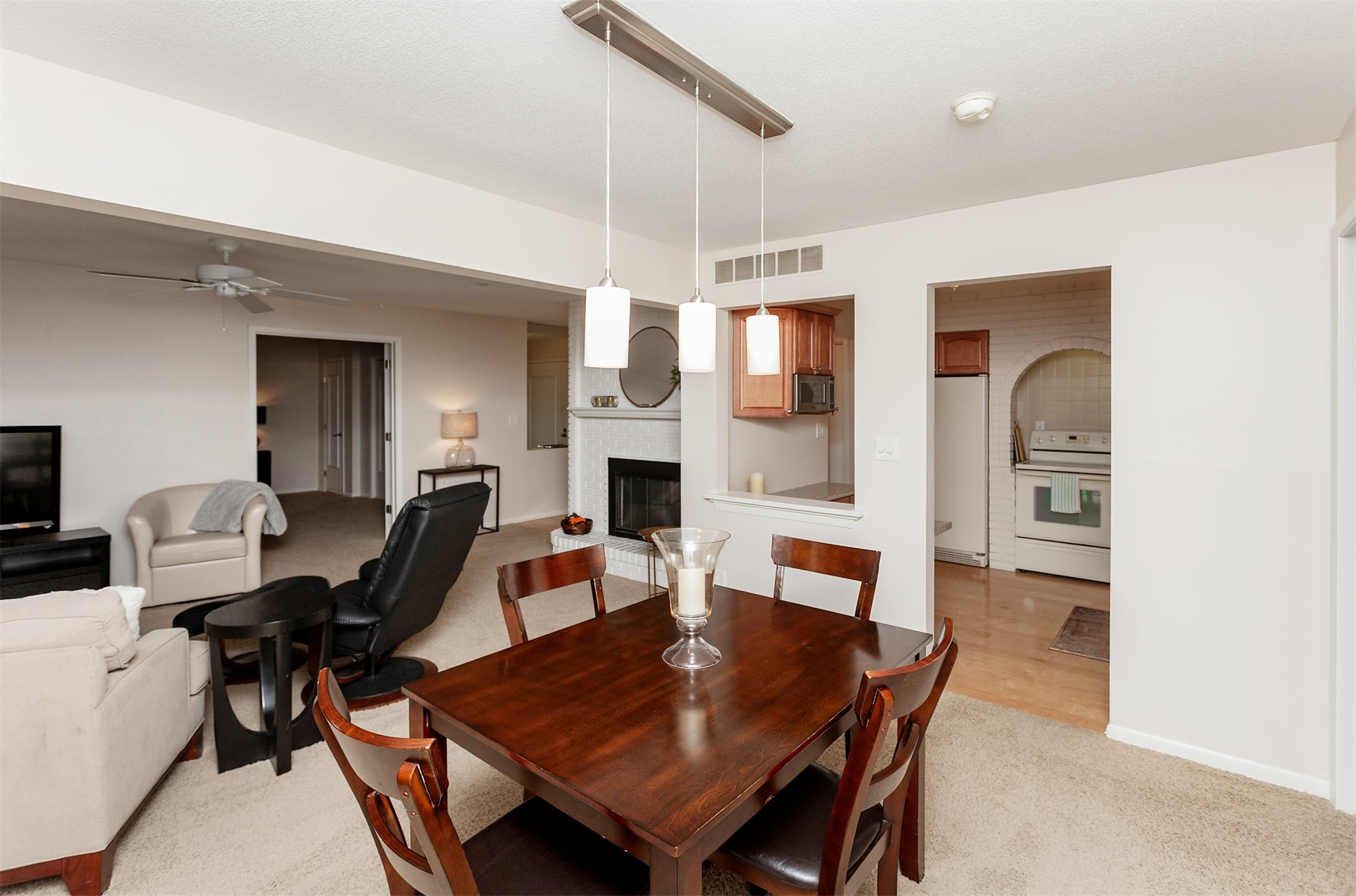 4323 Grand Avenue 216