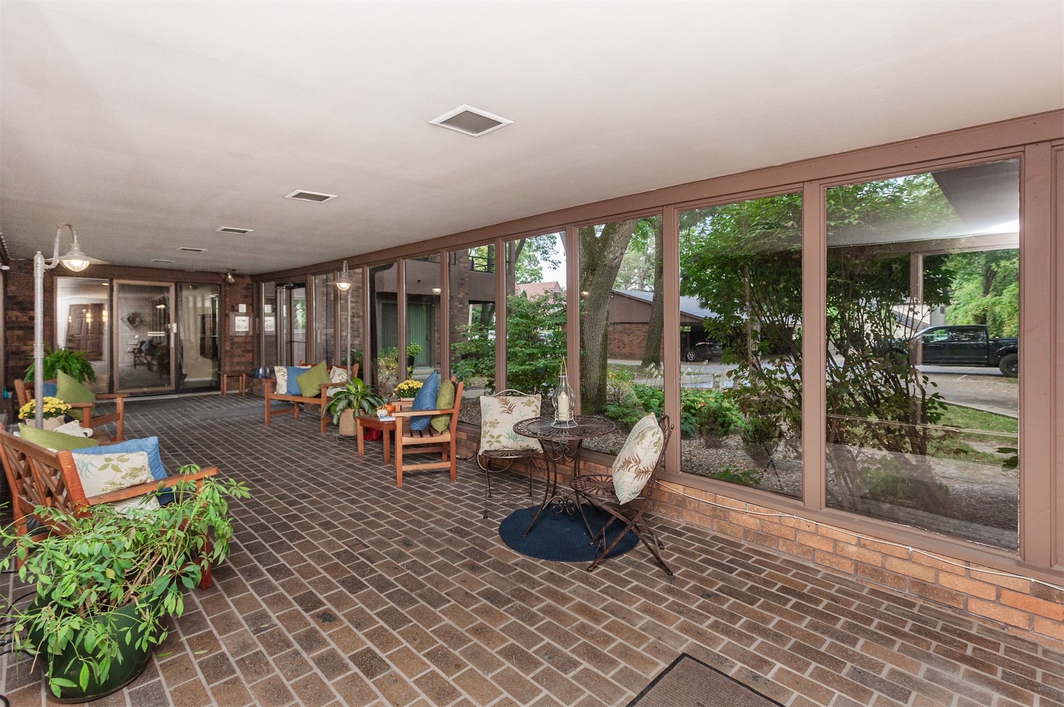 4323 Grand Avenue 216