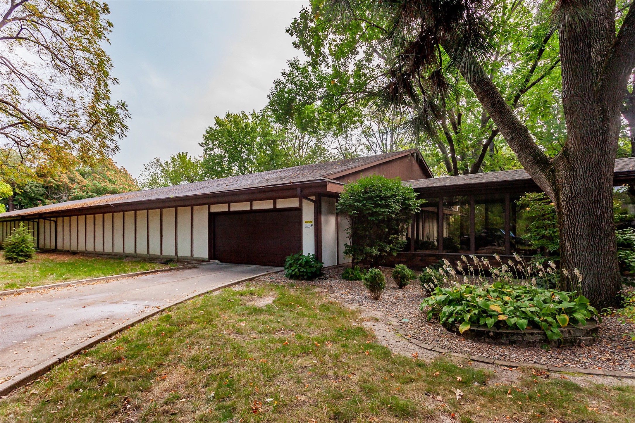 4323 Grand Avenue 216