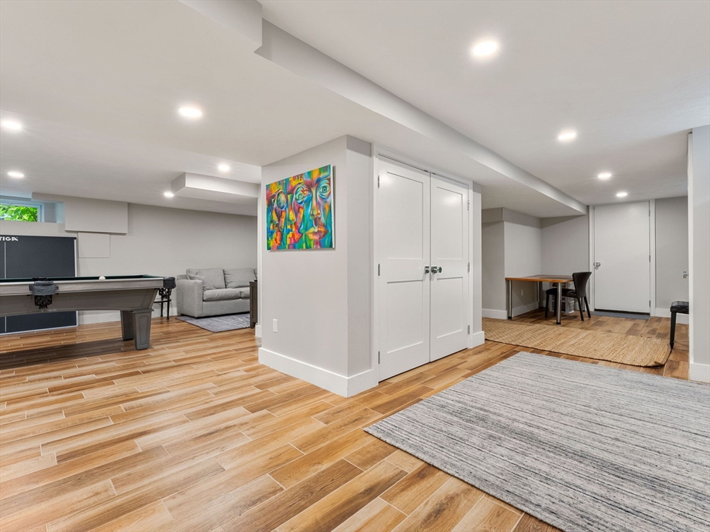 292 High St