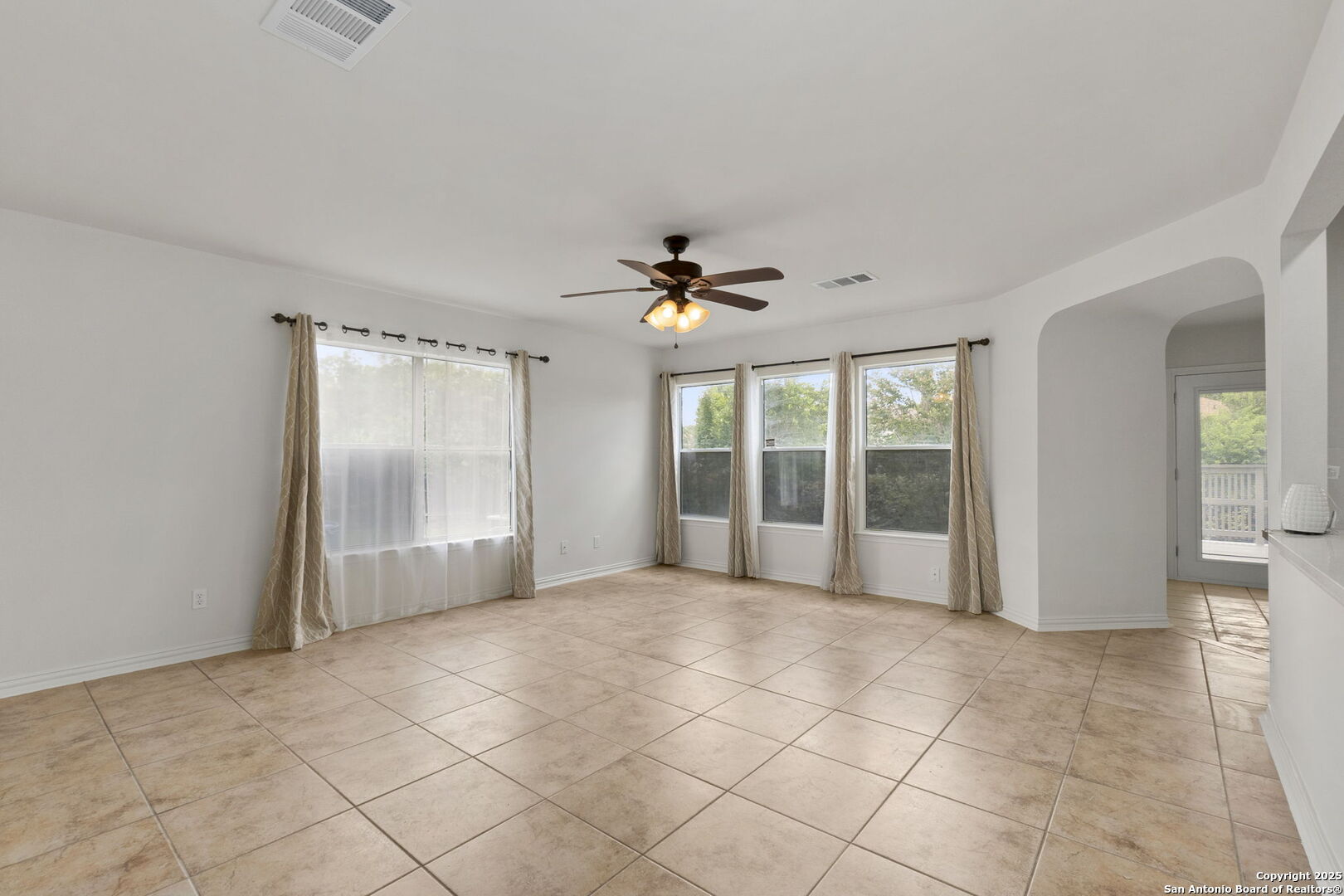 9718 Cameron Creek