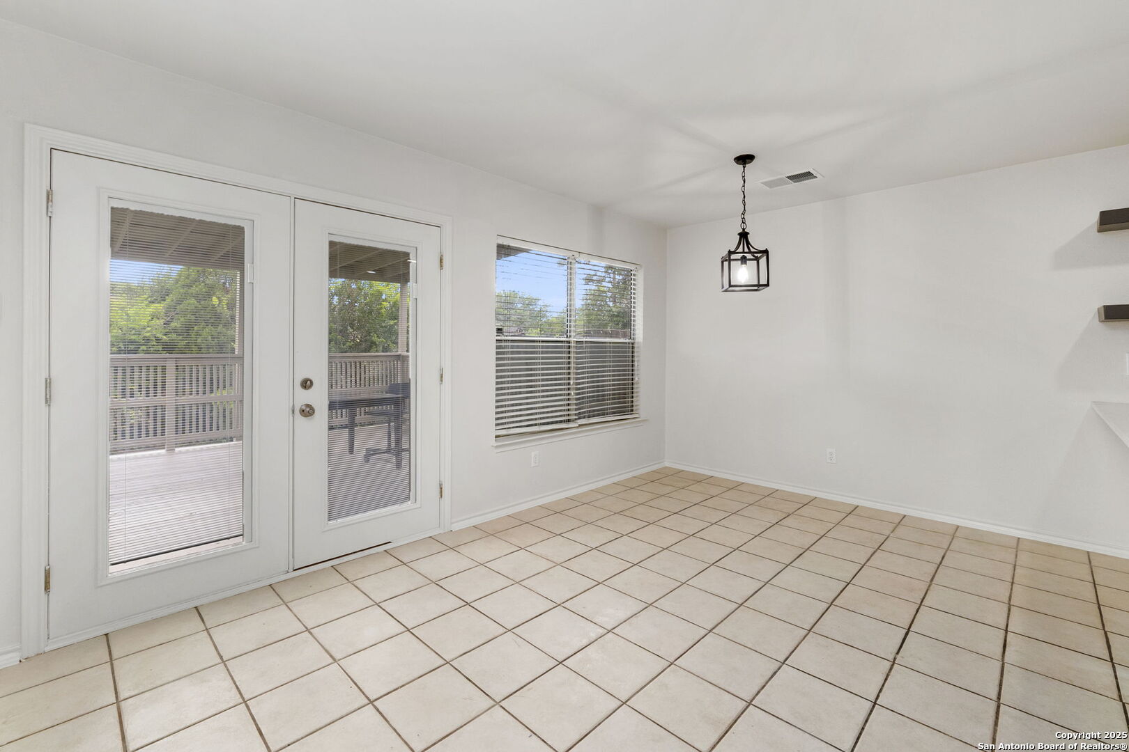 9718 Cameron Creek