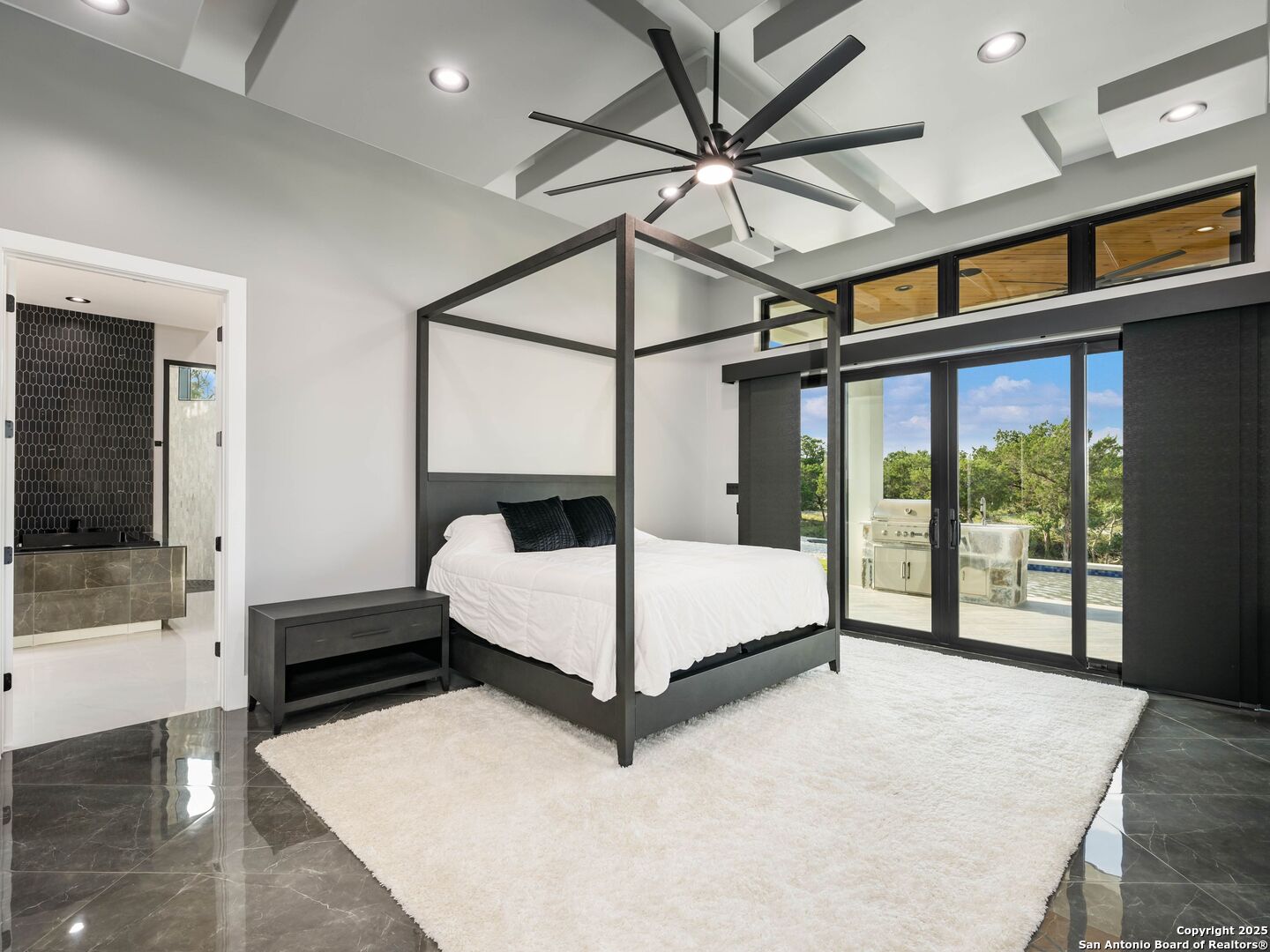 25003 Miranda Ridge