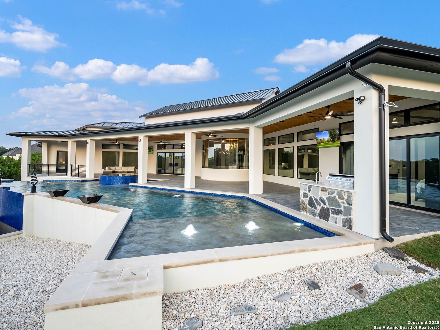 25003 Miranda Ridge