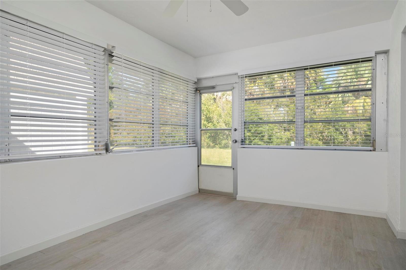 5471 RIVERBLUFF CIR #V-41