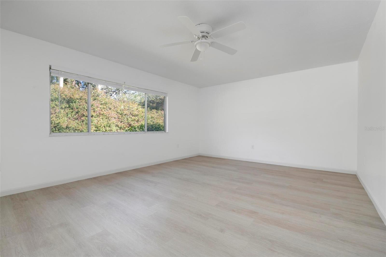 5471 RIVERBLUFF CIR #V-41