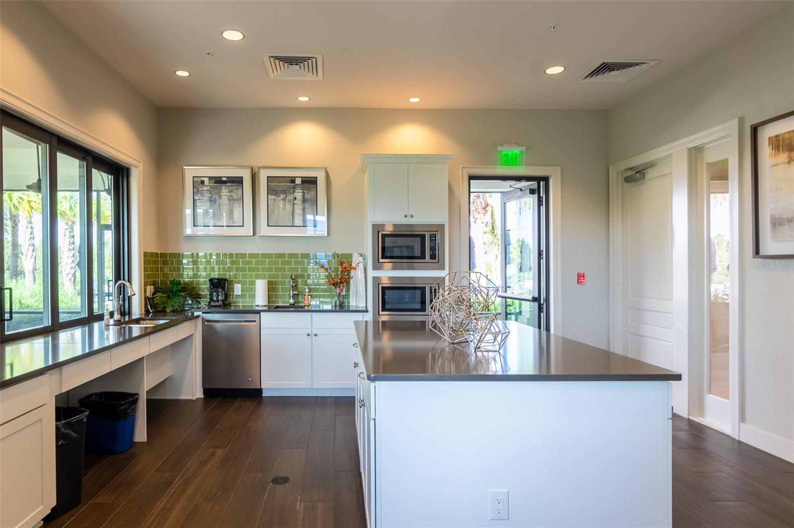 12201 MARSH POINTE RD