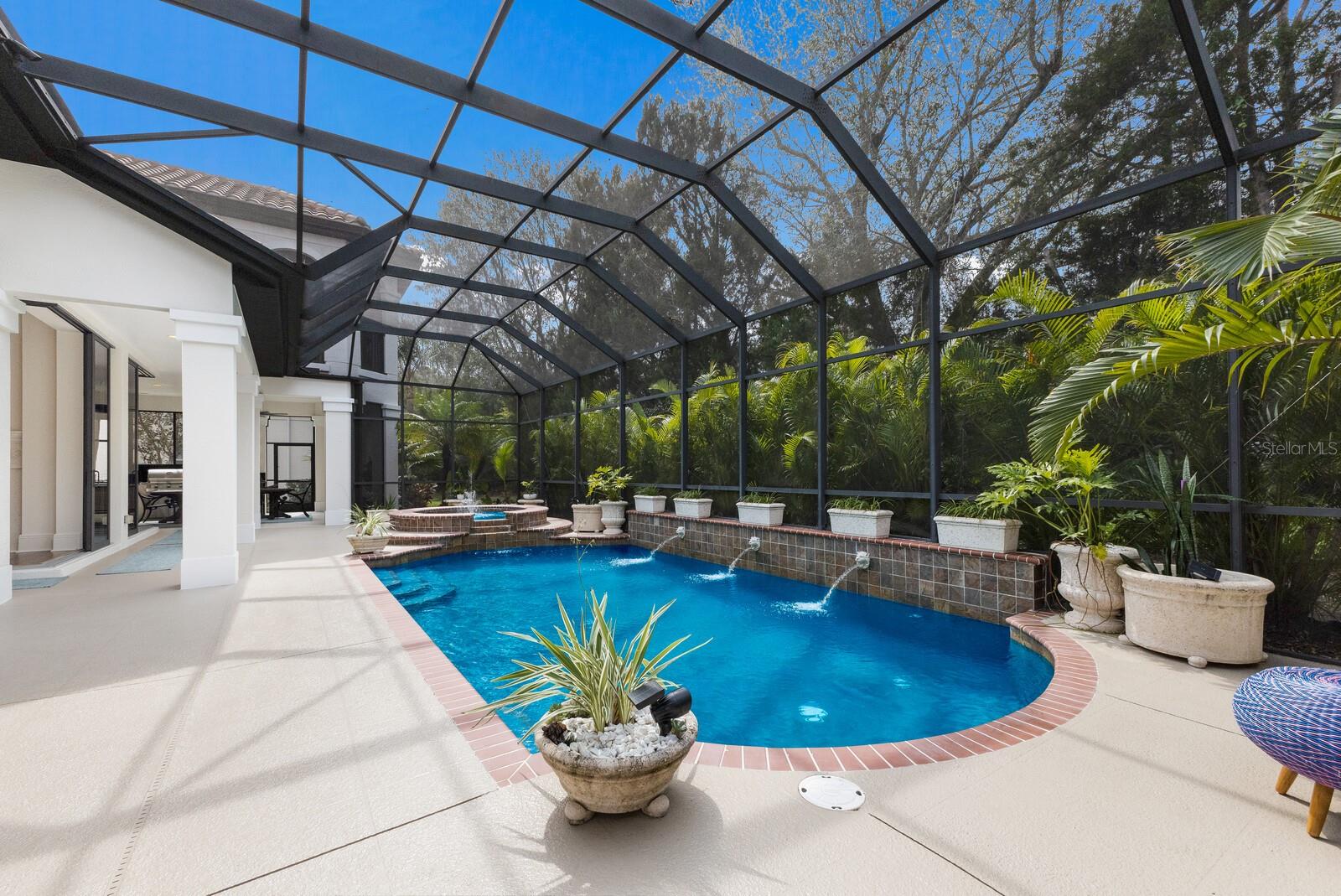 7210 DESERT RIDGE GLN