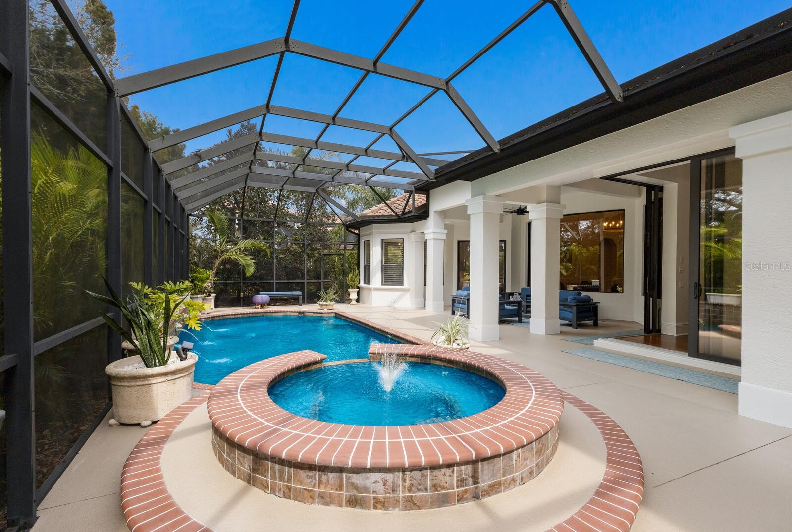 7210 DESERT RIDGE GLN