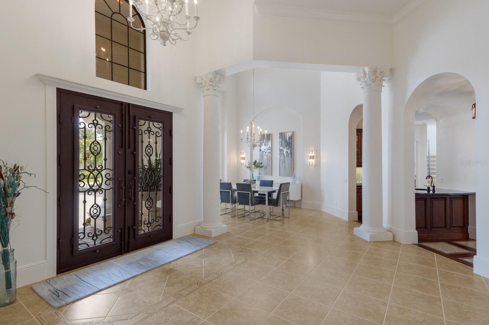 7210 DESERT RIDGE GLN