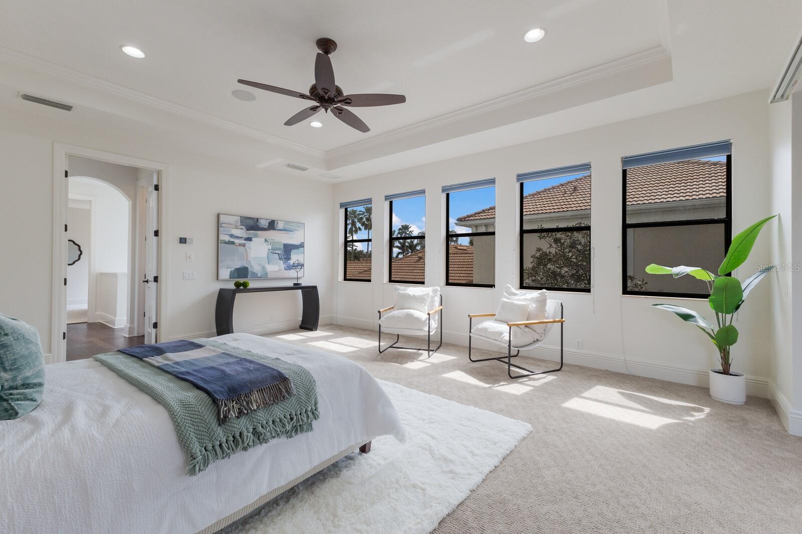 7210 DESERT RIDGE GLN