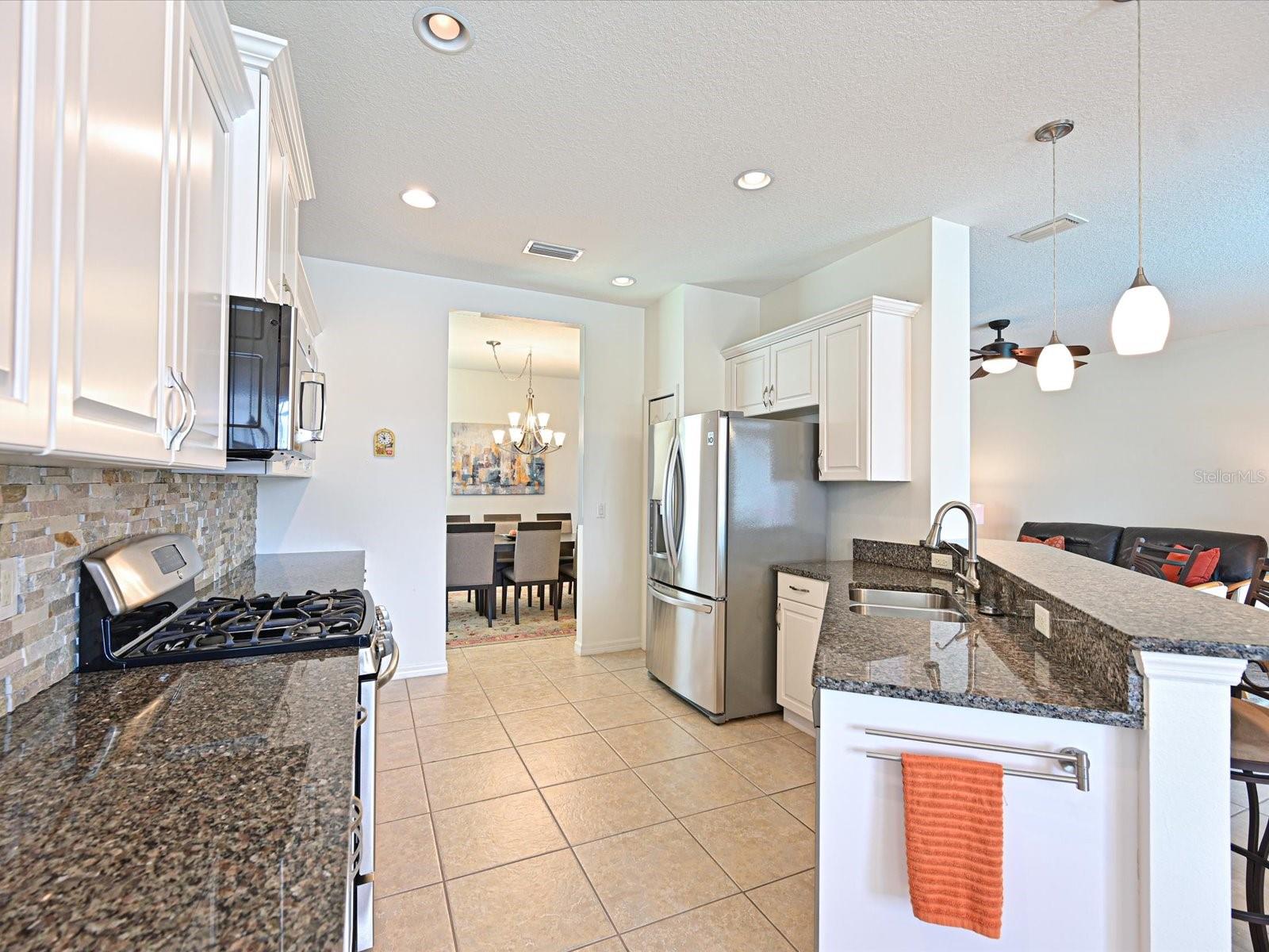 11907 FOREST PARK CIR