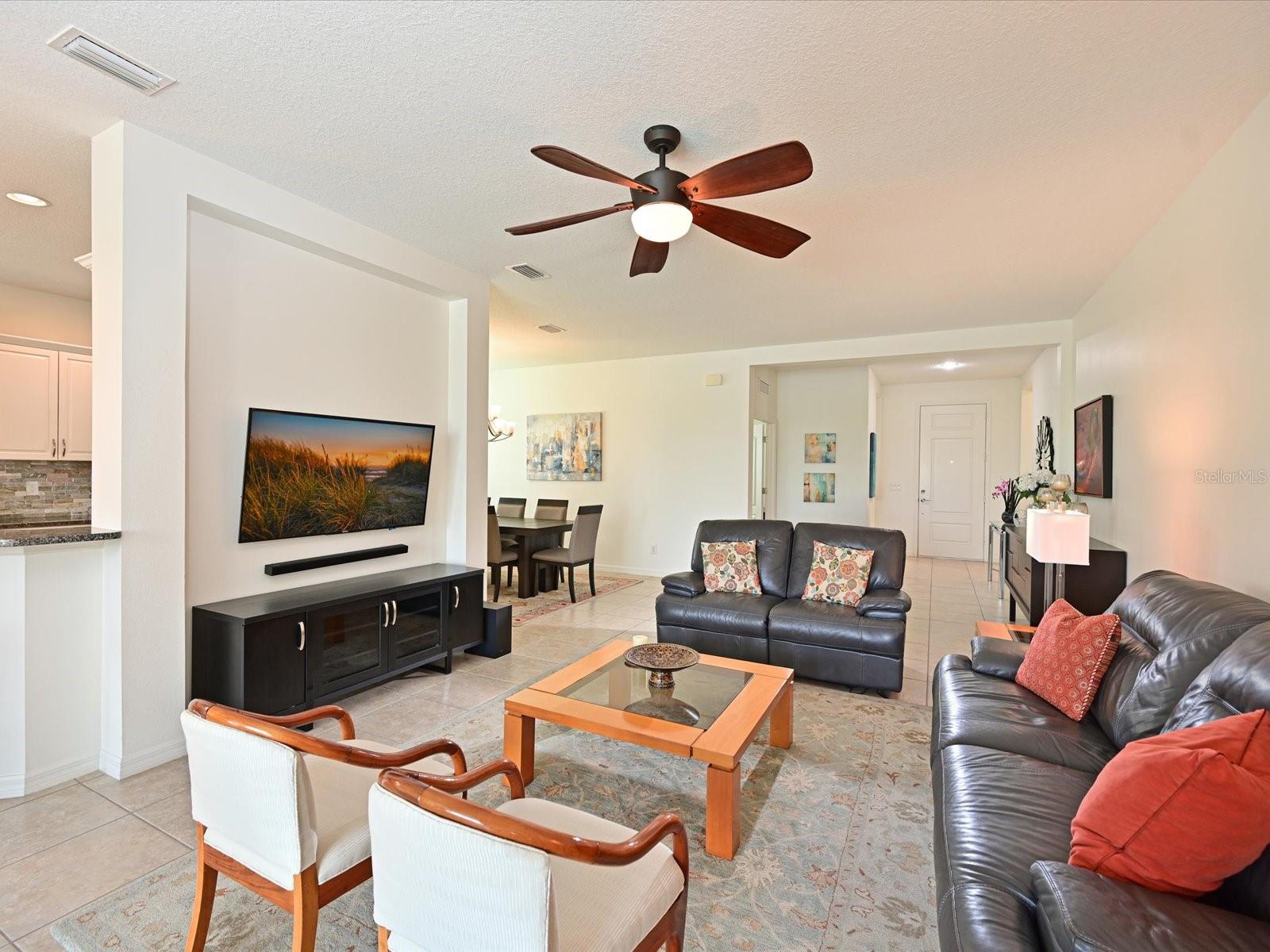 11907 FOREST PARK CIR