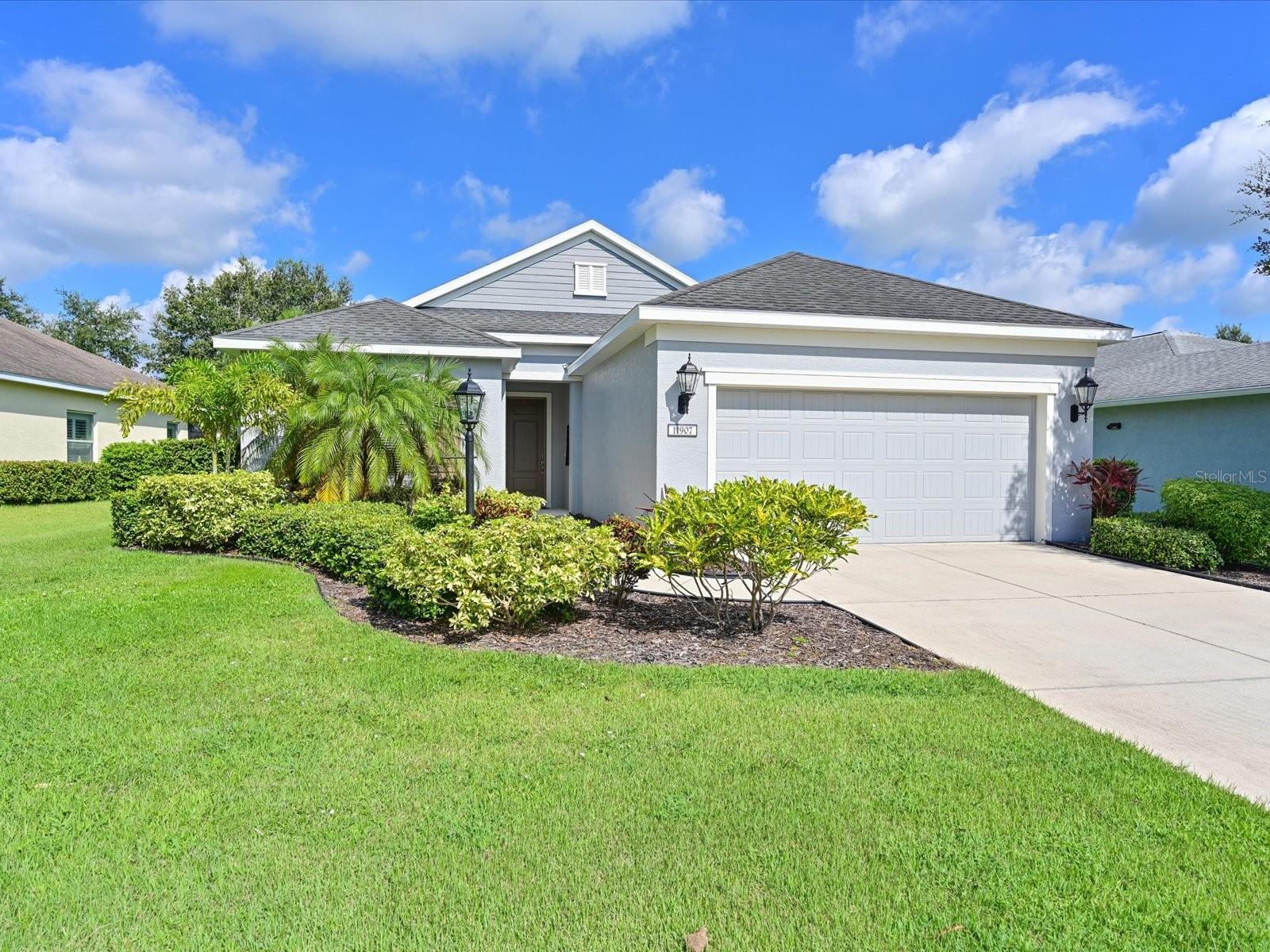 11907 FOREST PARK CIR