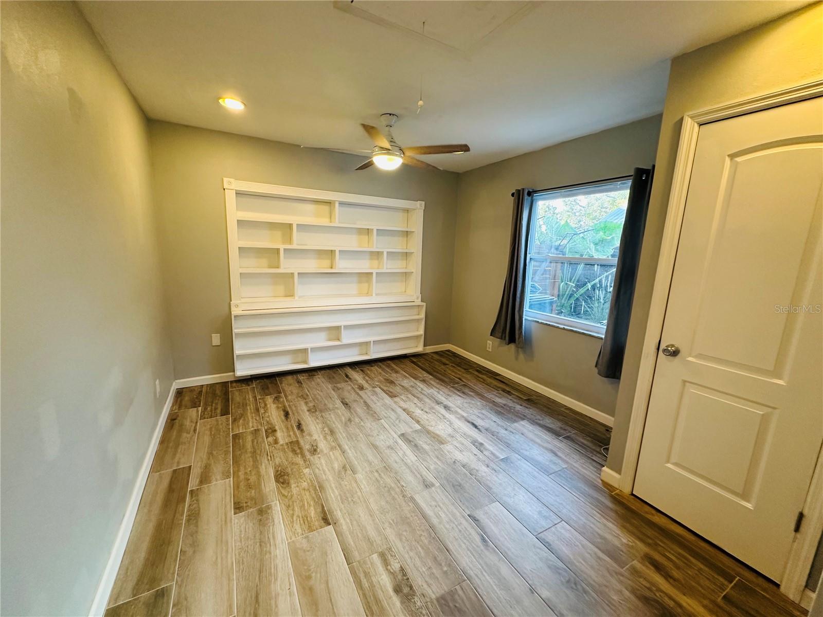 3959 PALAU DR