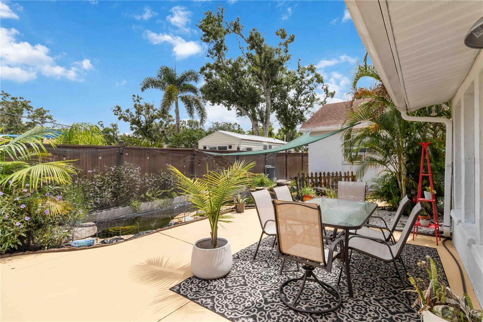 3959 PALAU DR