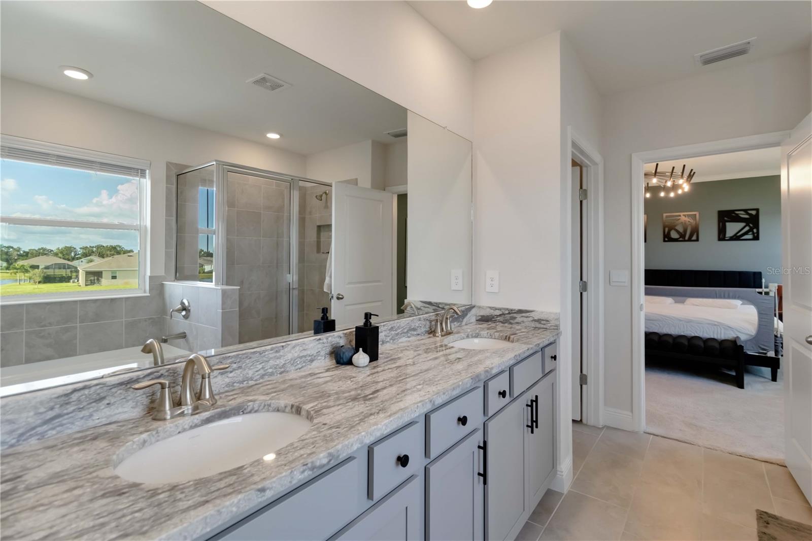 5307 GROVE MILL LOOP