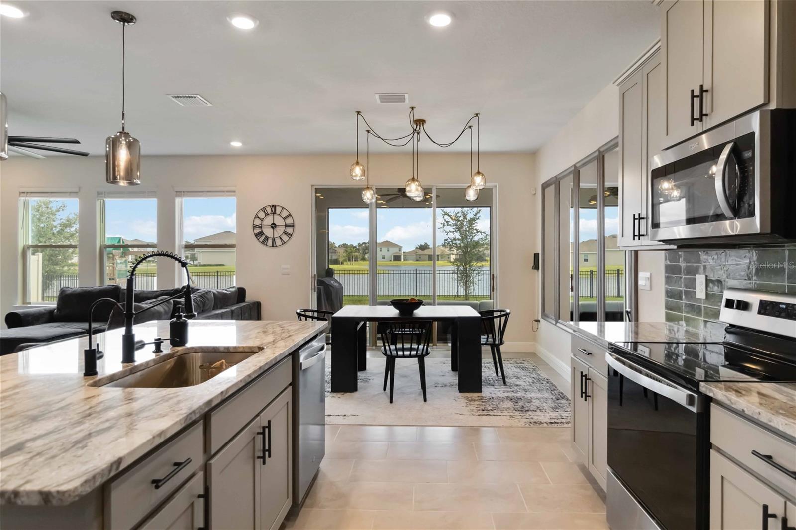 5307 GROVE MILL LOOP