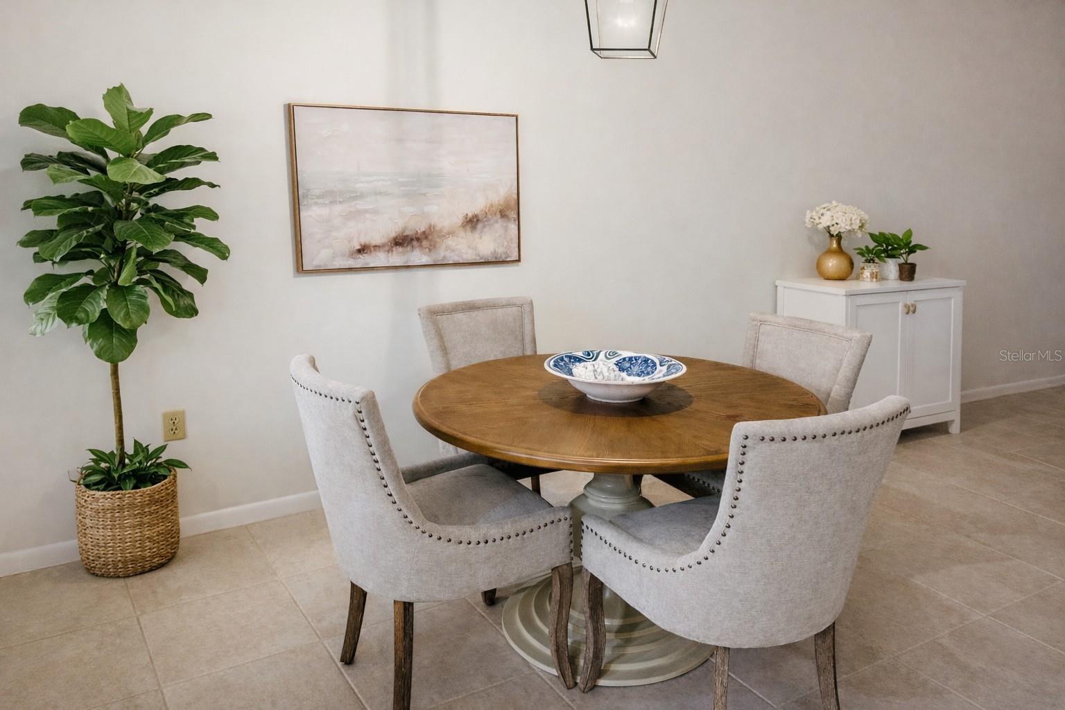 4581 LAKECREST PL #22