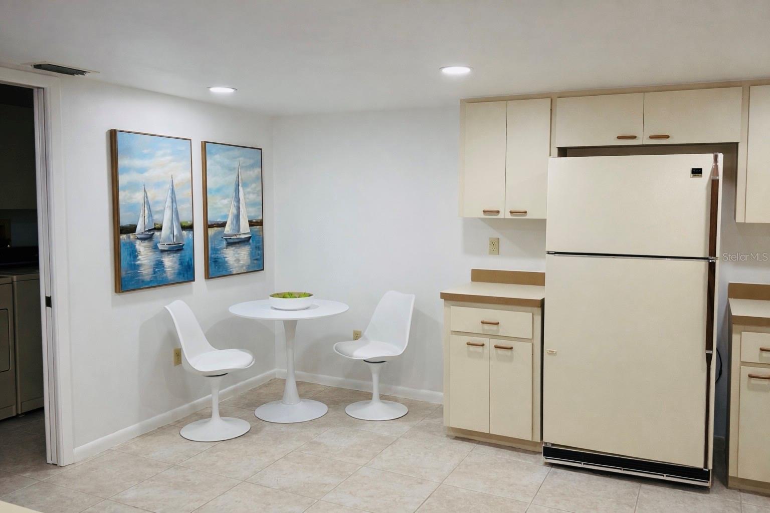 4581 LAKECREST PL #22