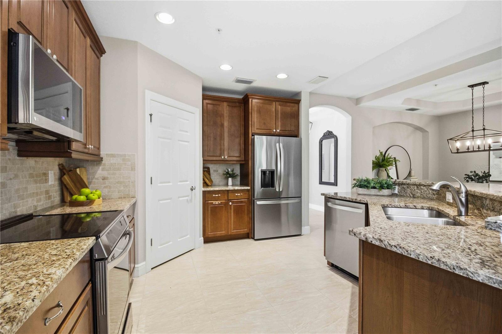 178 BELLA VISTA TER #22B