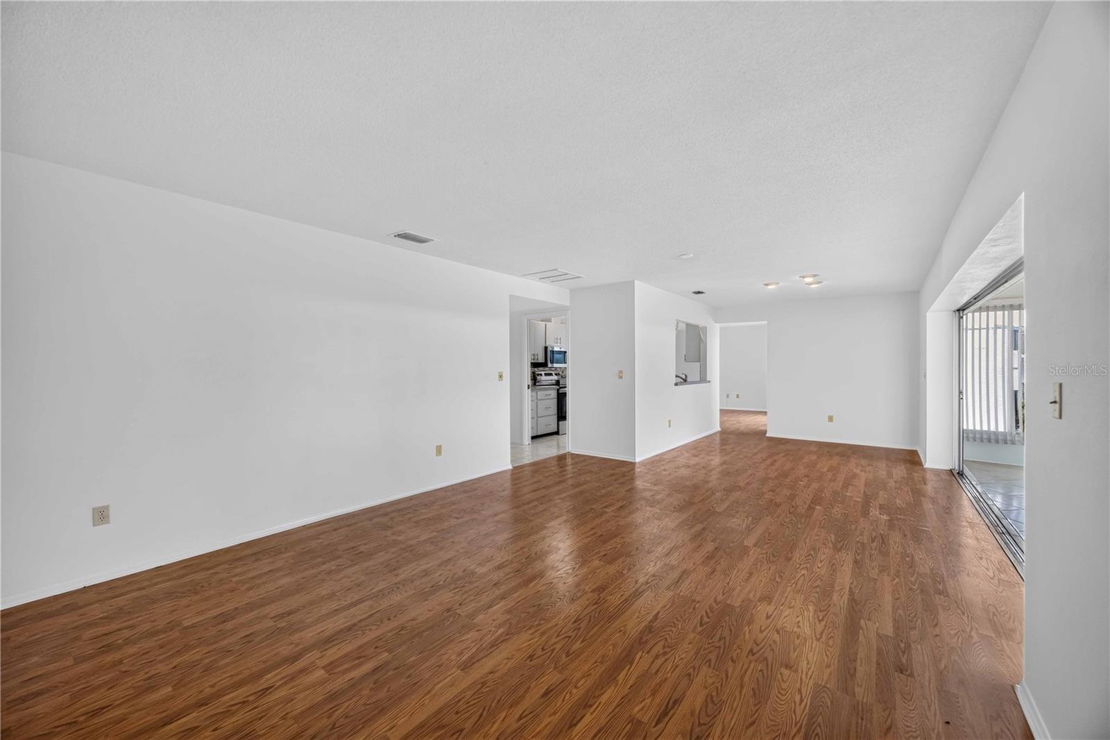 6510 11TH AVE W